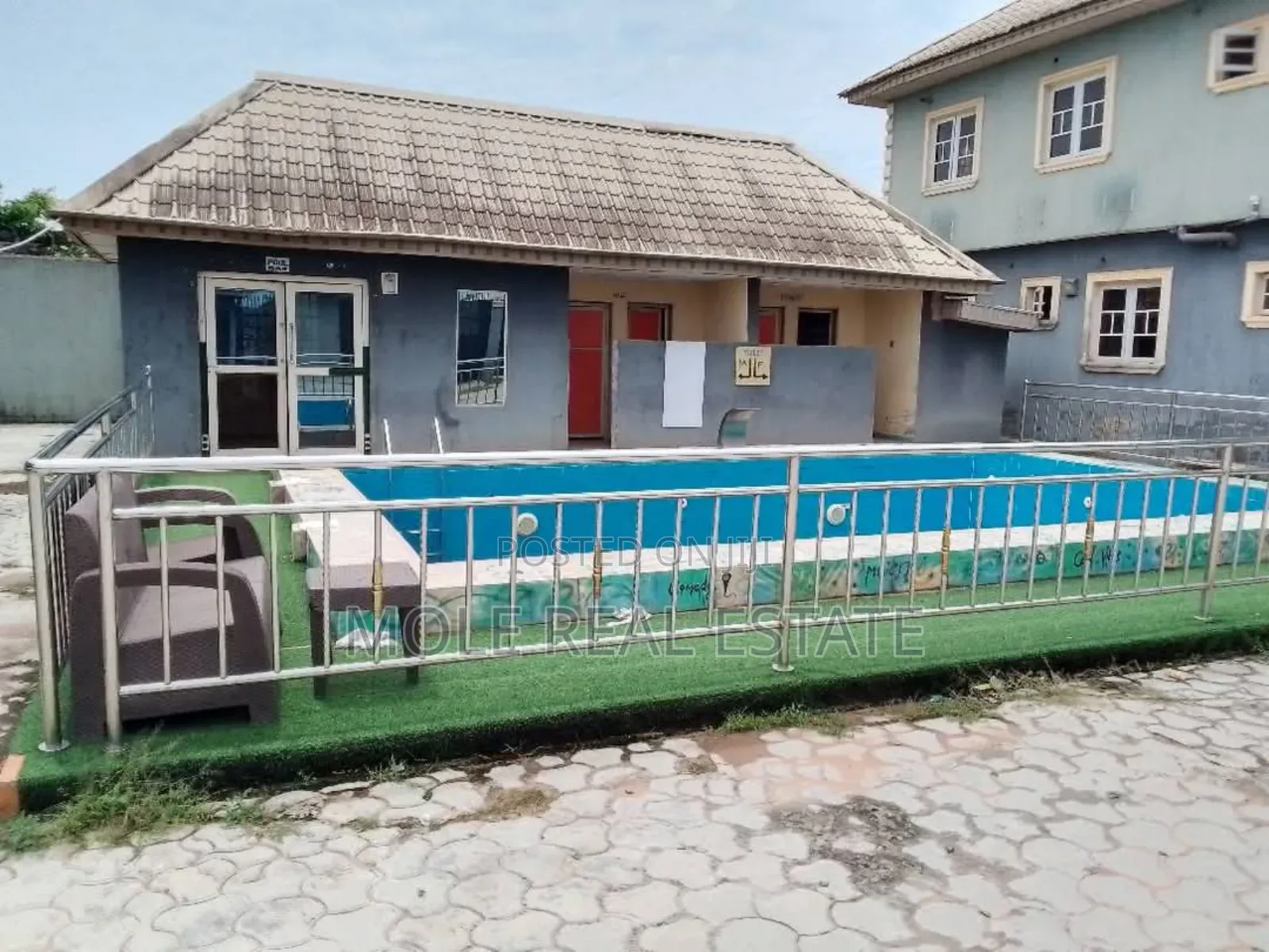 2400sqm (4 Plots ) 26 Room Funt. Hotel Pool Aton Ogun State