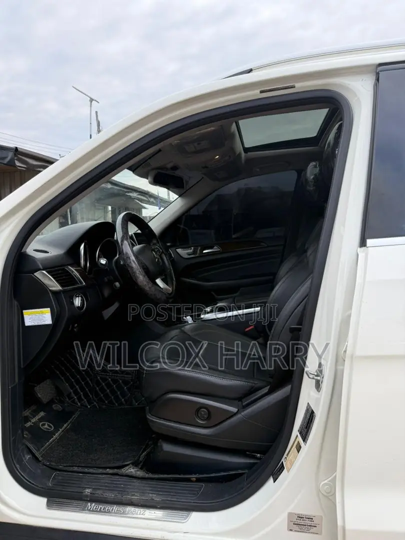 Mercedes-Benz M Class ML 550 4Matic 2012 White