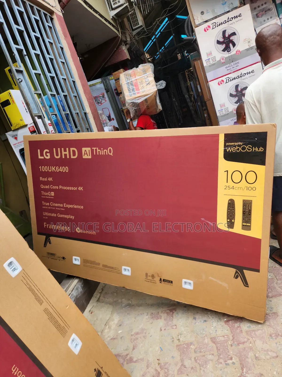 100inches Lg Smart Television Powered by Webos