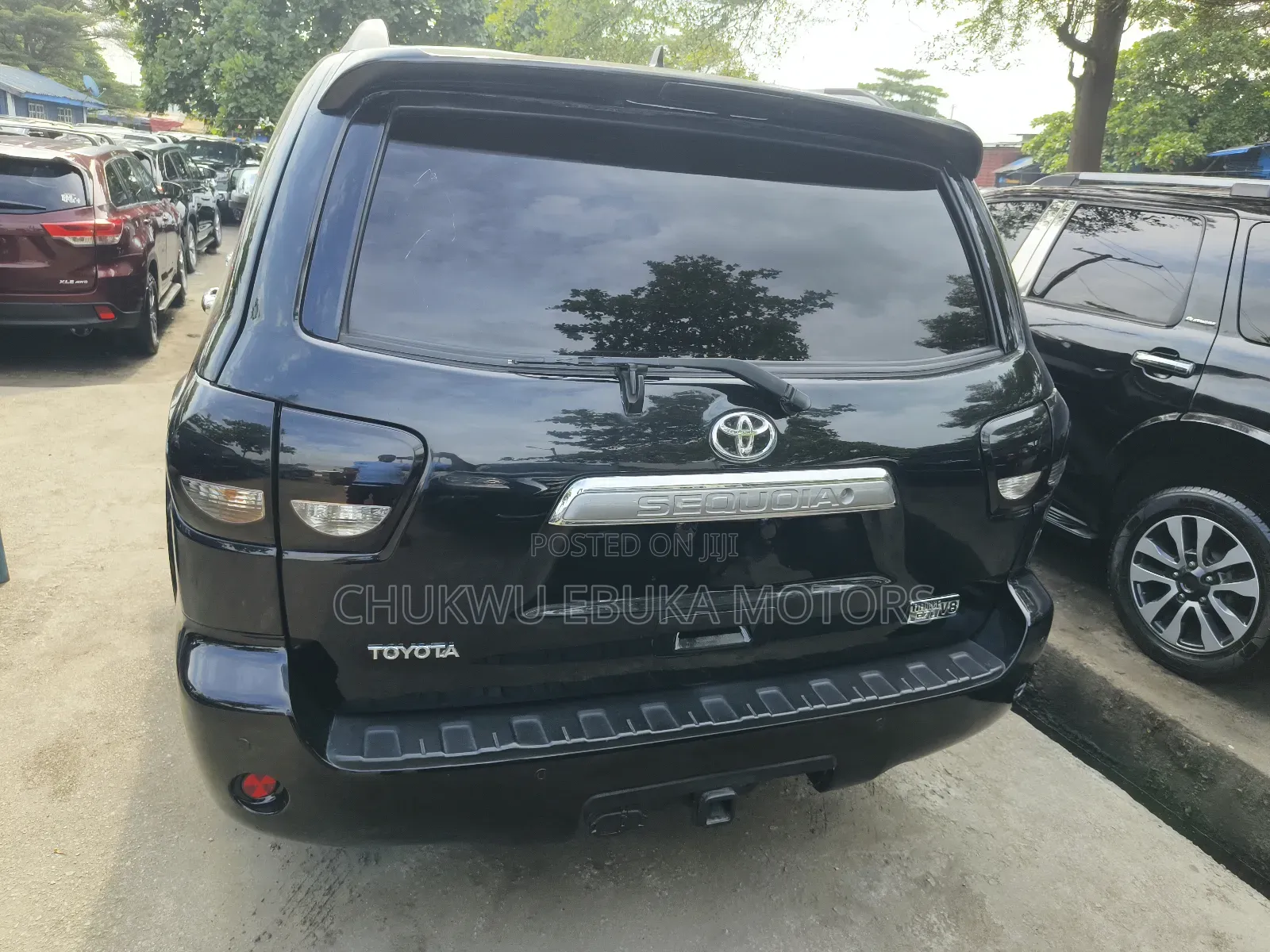 Toyota Sequoia Platinum 4x4 2018 Black