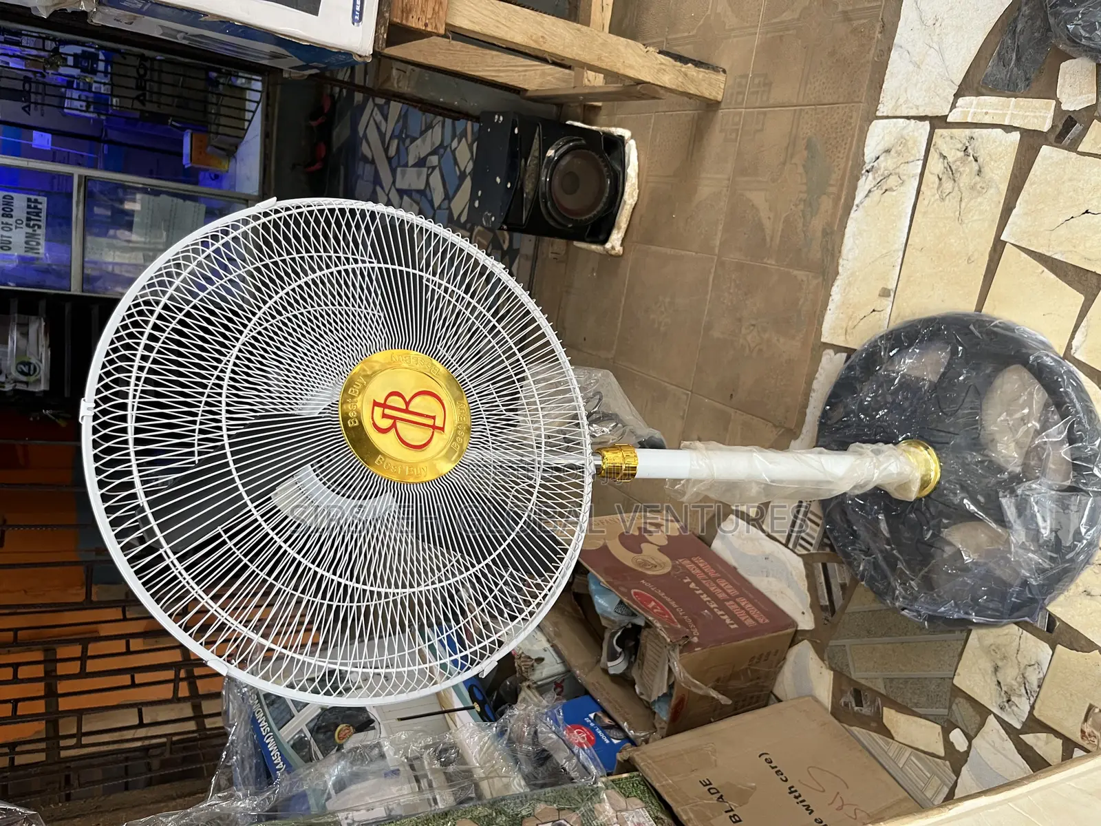18” Original Bb White Standing Fan