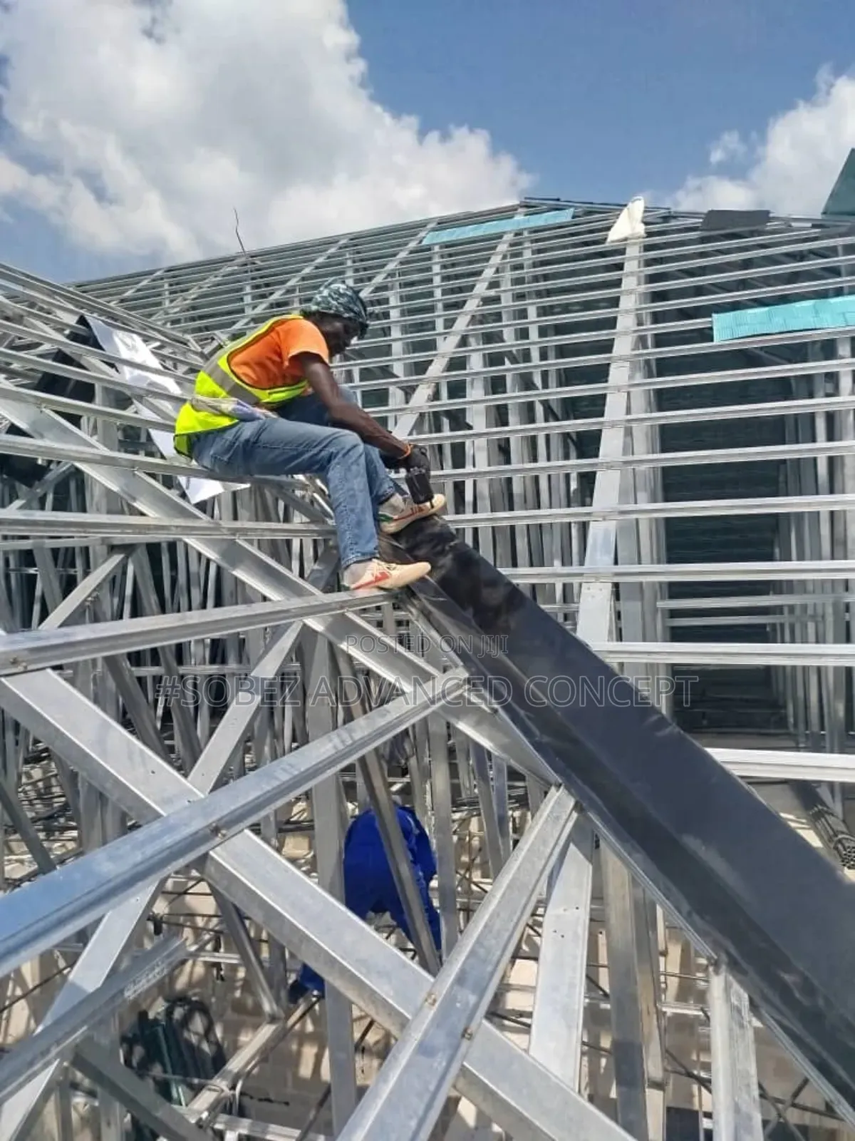 Well Trained House Roof Installers