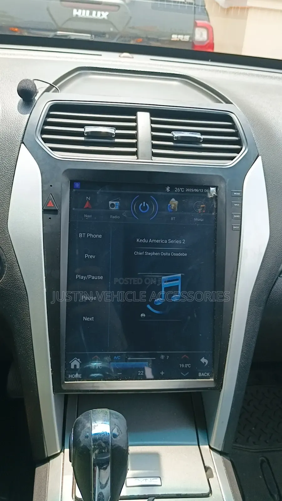 Ford Explorer Tesla Screen