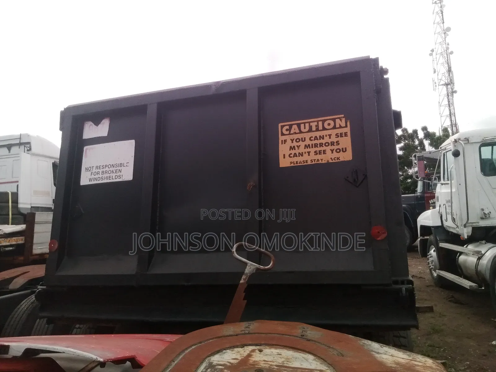 Mack Tipper R Model