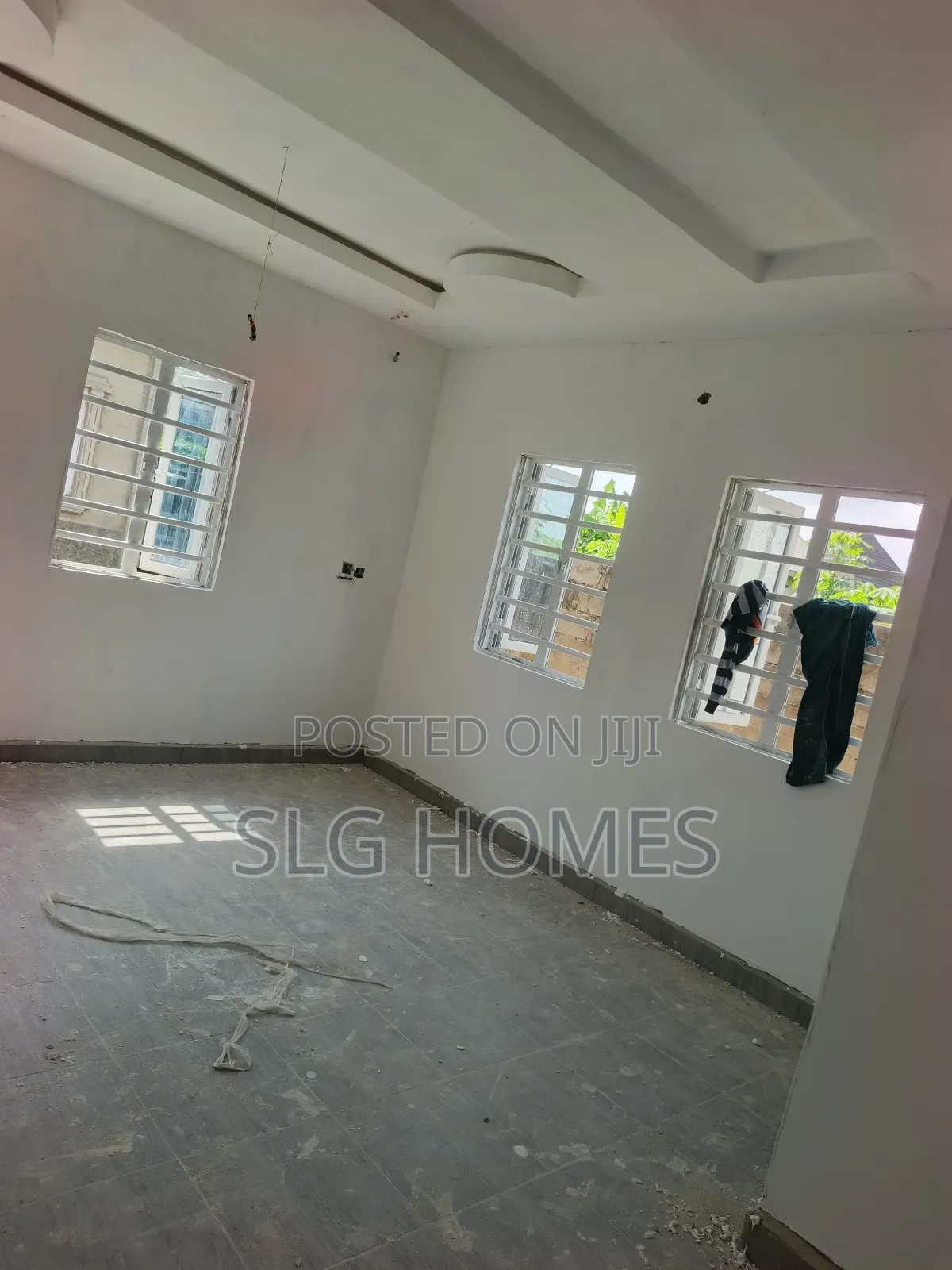 White Screeding / Wall Skimming