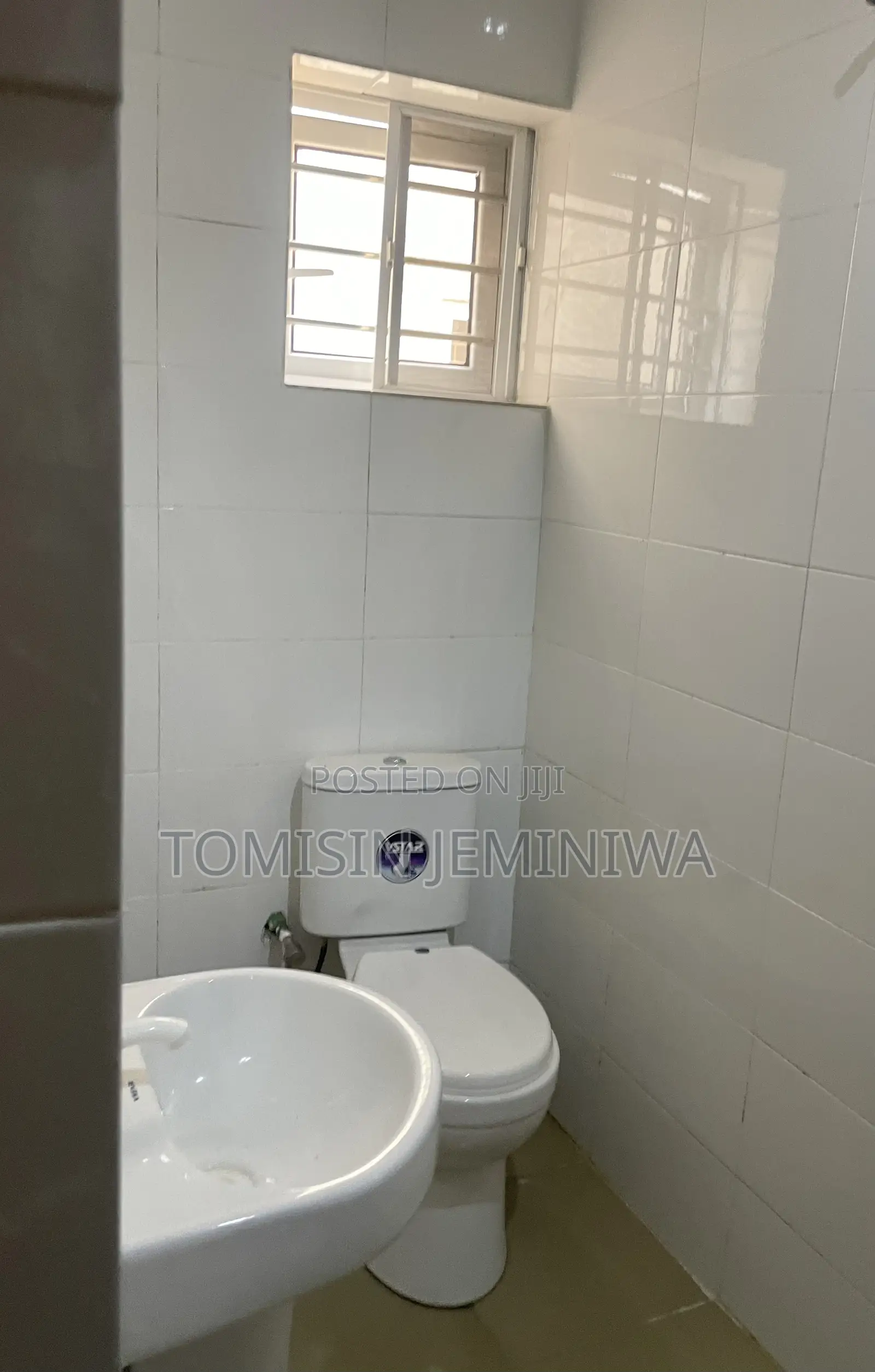 Furnished 2bdrm Block of Flats in Pacific Estate, Kubwa for sale