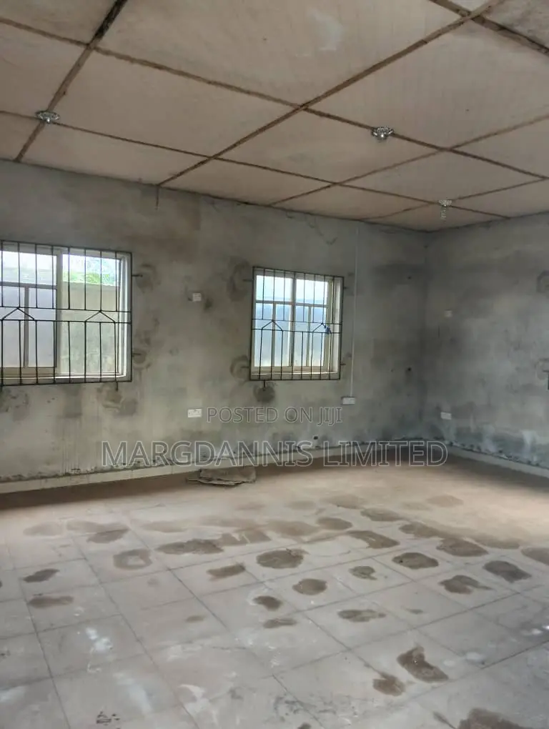 5bdrm Bungalow in Adama Via Aleke, Adamo for sale