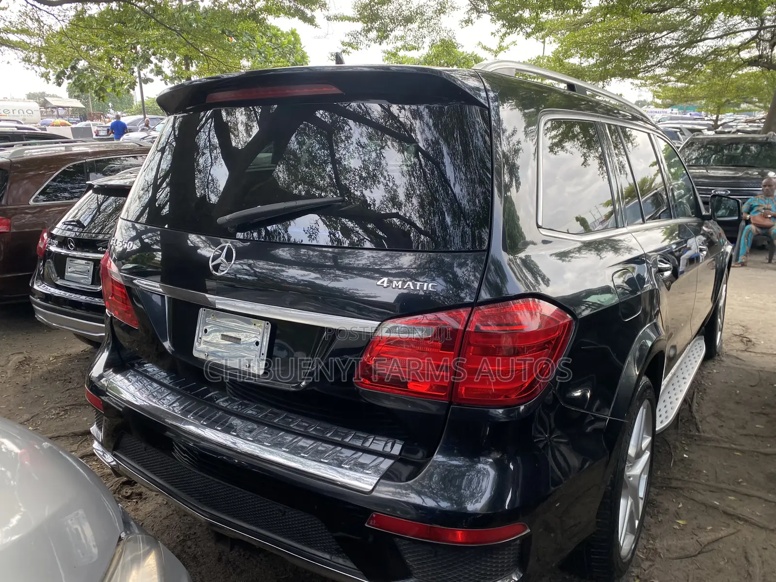 Mercedes-Benz GL-Class GL550 4MATIC 4dr SUV AWD (4.7L 8cyl Turbo 7A)
