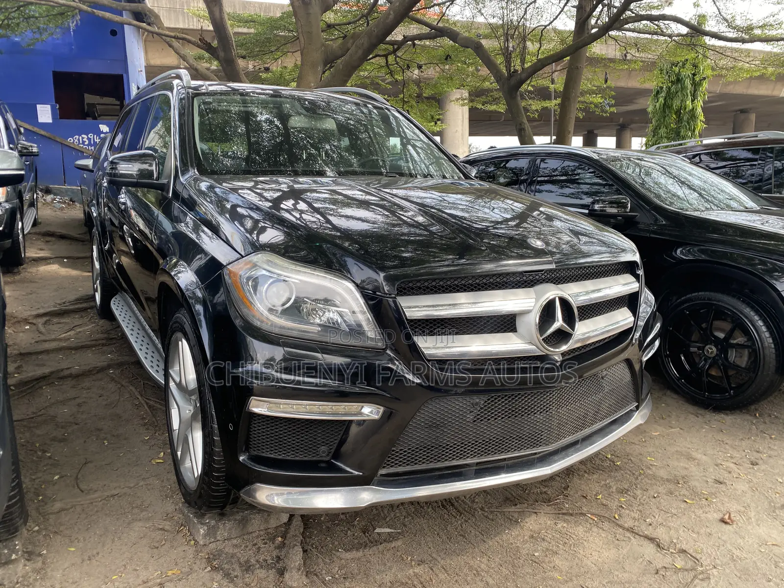 Mercedes-Benz GL-Class GL550 4MATIC 4dr SUV AWD (4.7L 8cyl Turbo 7A)