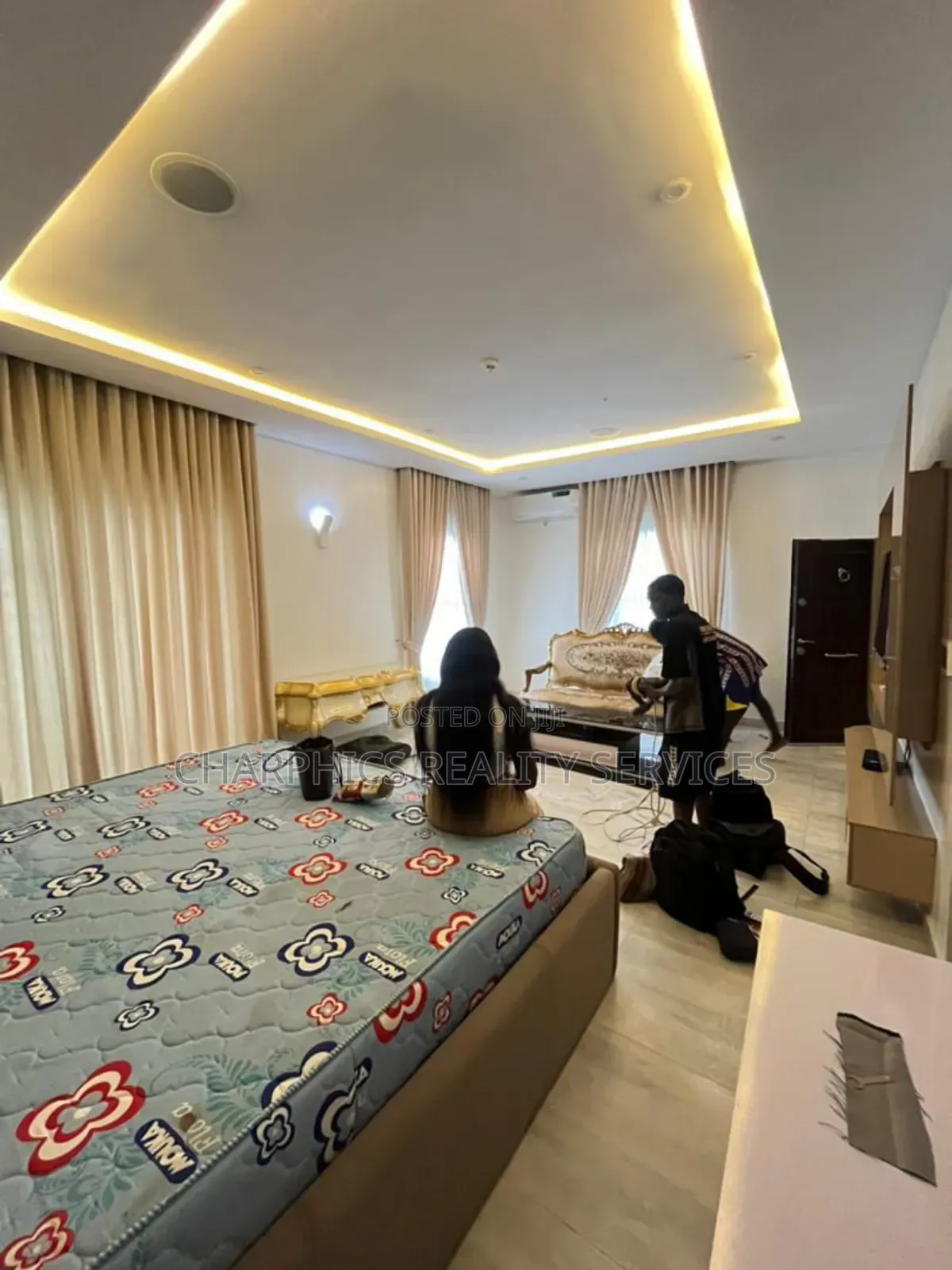 Furnished 4bdrm Duplex in Lekki Phase 1 for rent