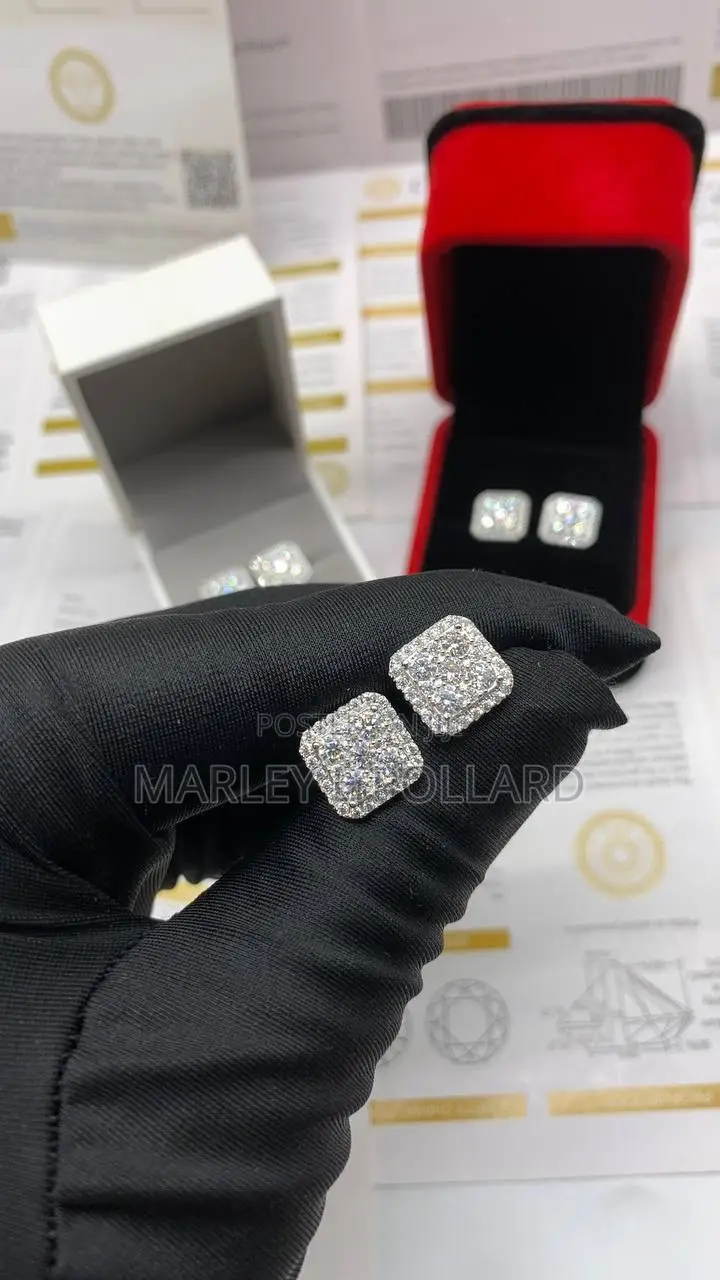 Moissanite Earring Stud 925 Silver
