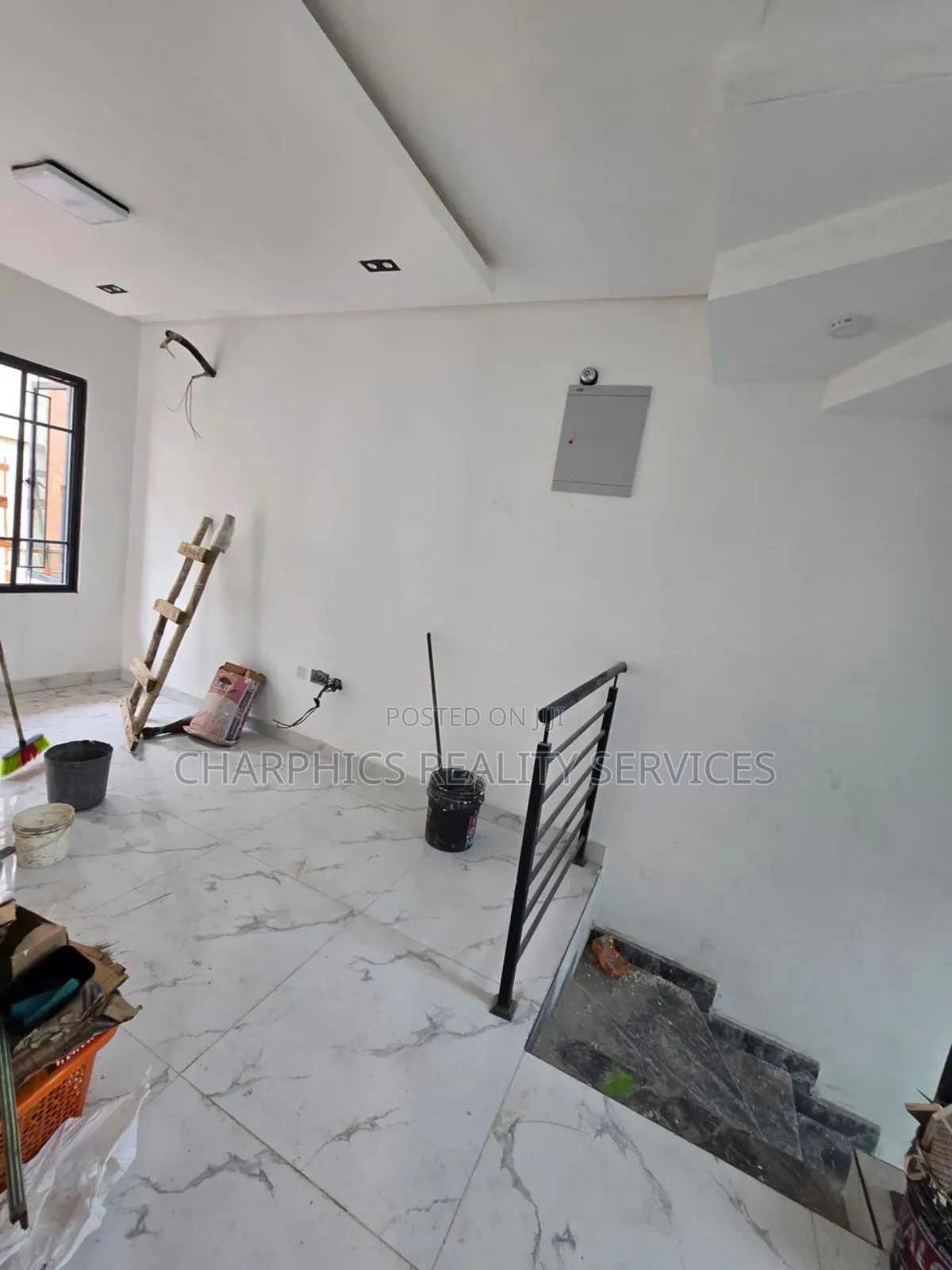 4bdrm Duplex in Ogudu GRA for sale