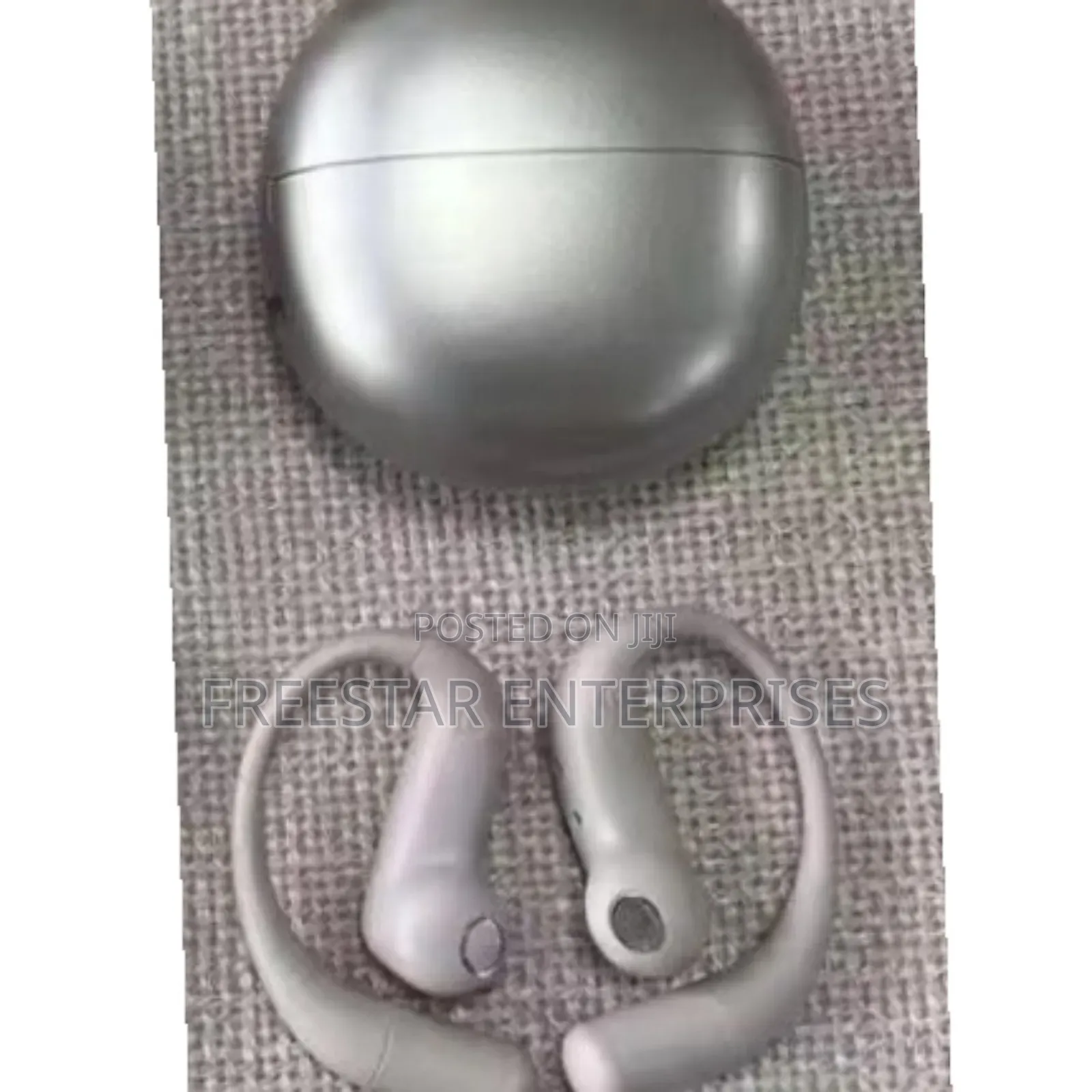 M118 Ai Language Translator Bluetooth Earbuds. Sports Earbud