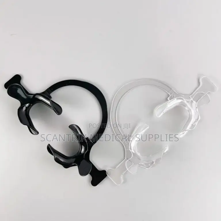 Full Oral Access Device With Suction