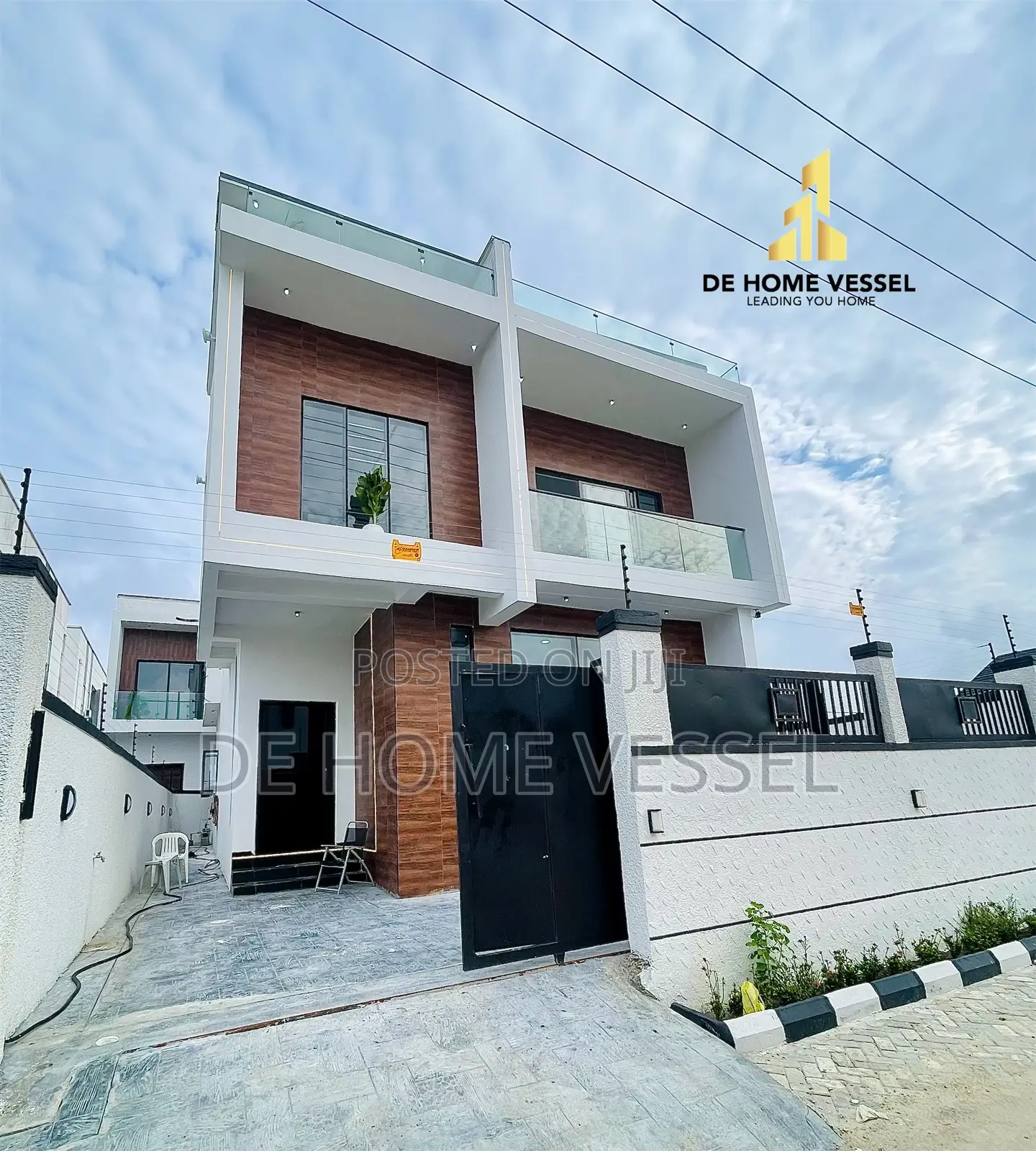 4bdrm Duplex in Ajah for sale