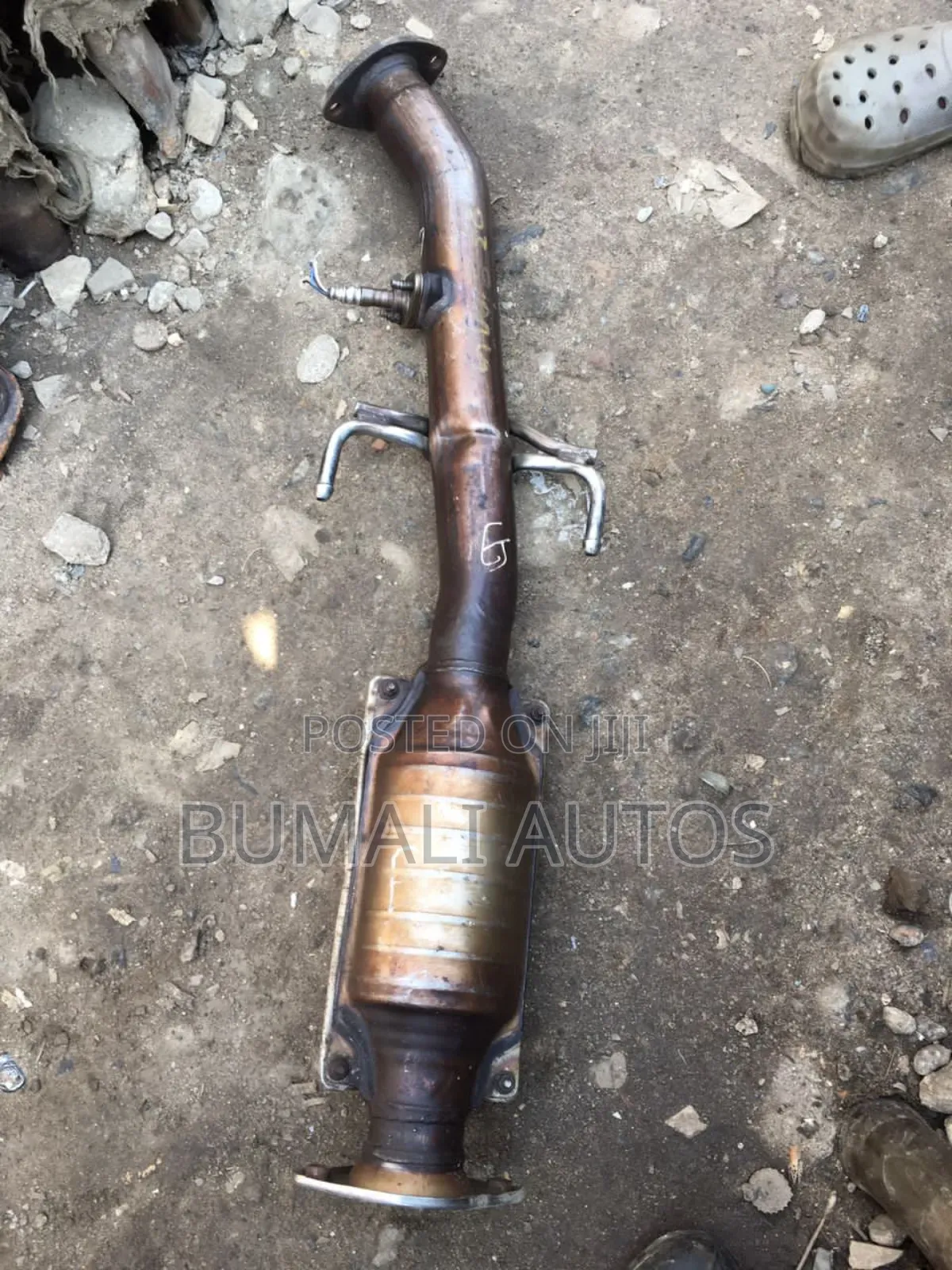 Center Catalyst for Toyota Sienna 2002 Model