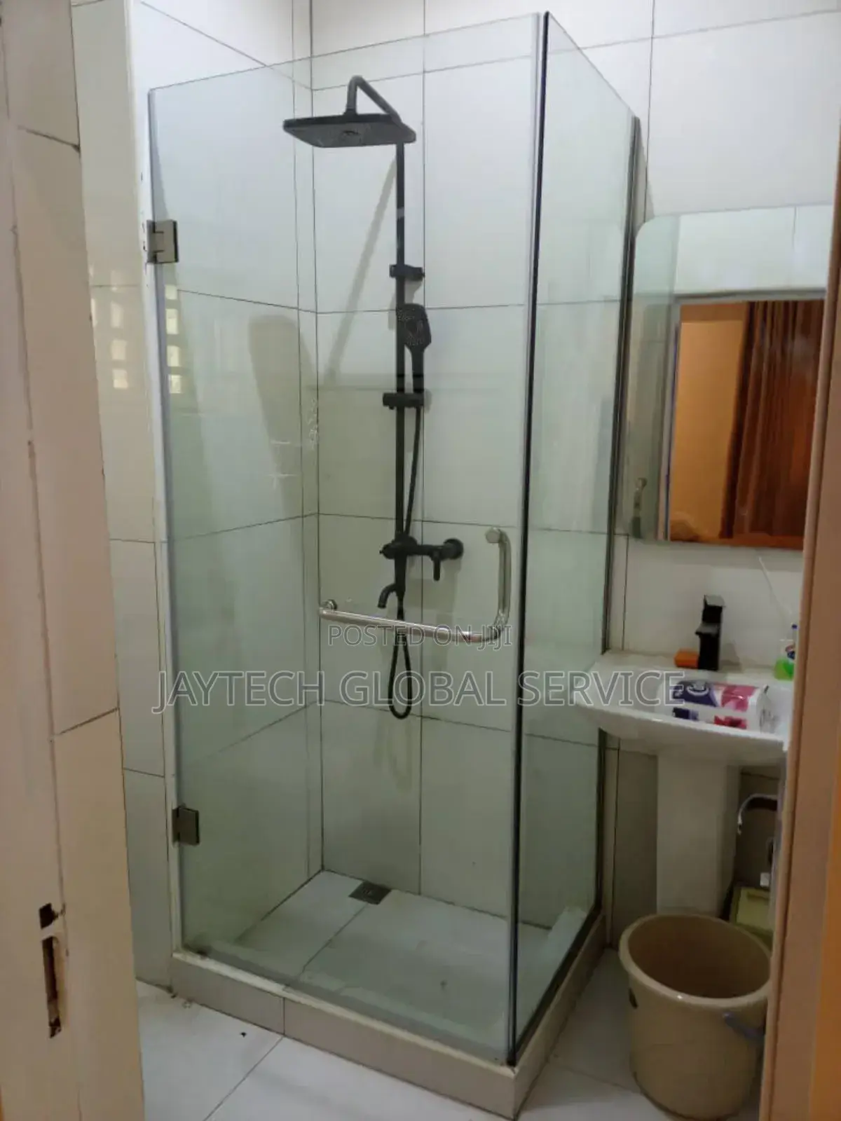 Glass Shower Cubicle