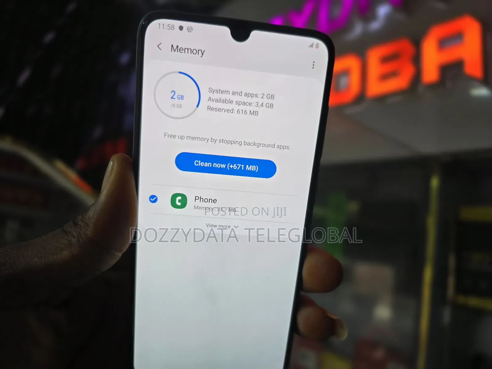 Samsung Galaxy A70 128 GB White