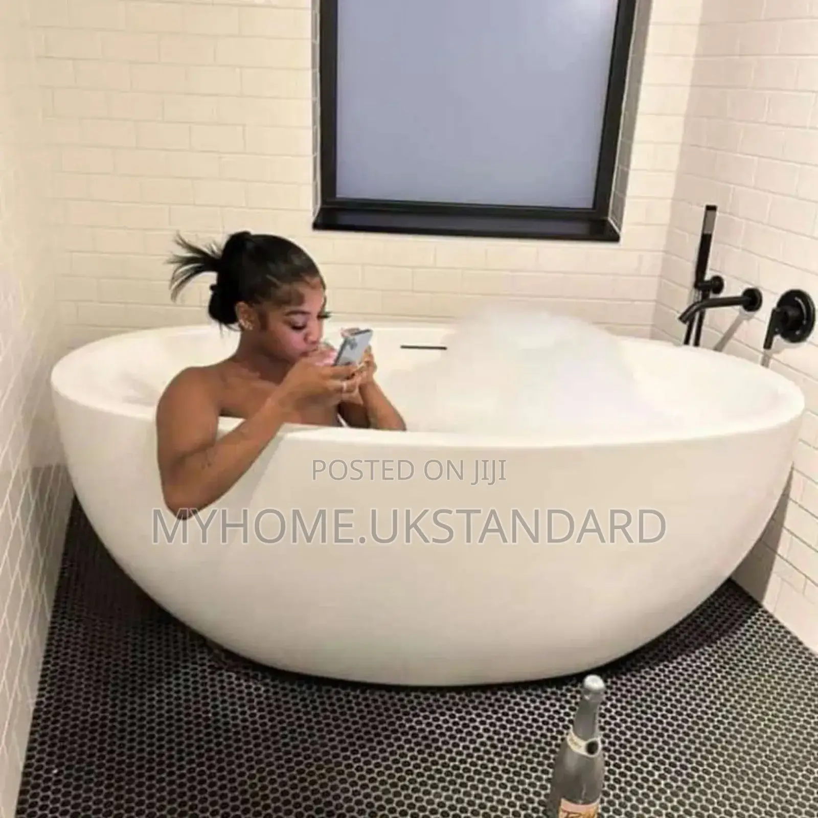 Quality Italian Freestanding Bathtub White
