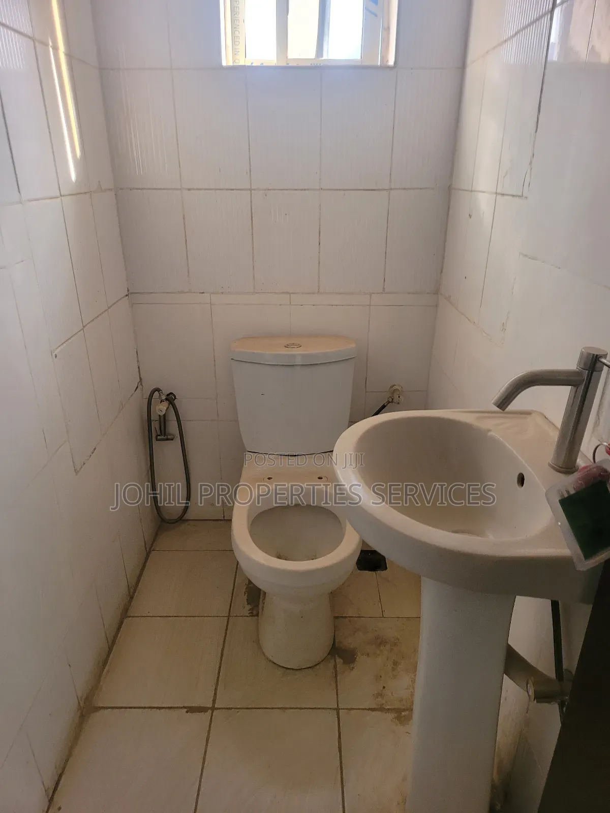 Office Building for Sale at Asokoro in a Secured Peaceful