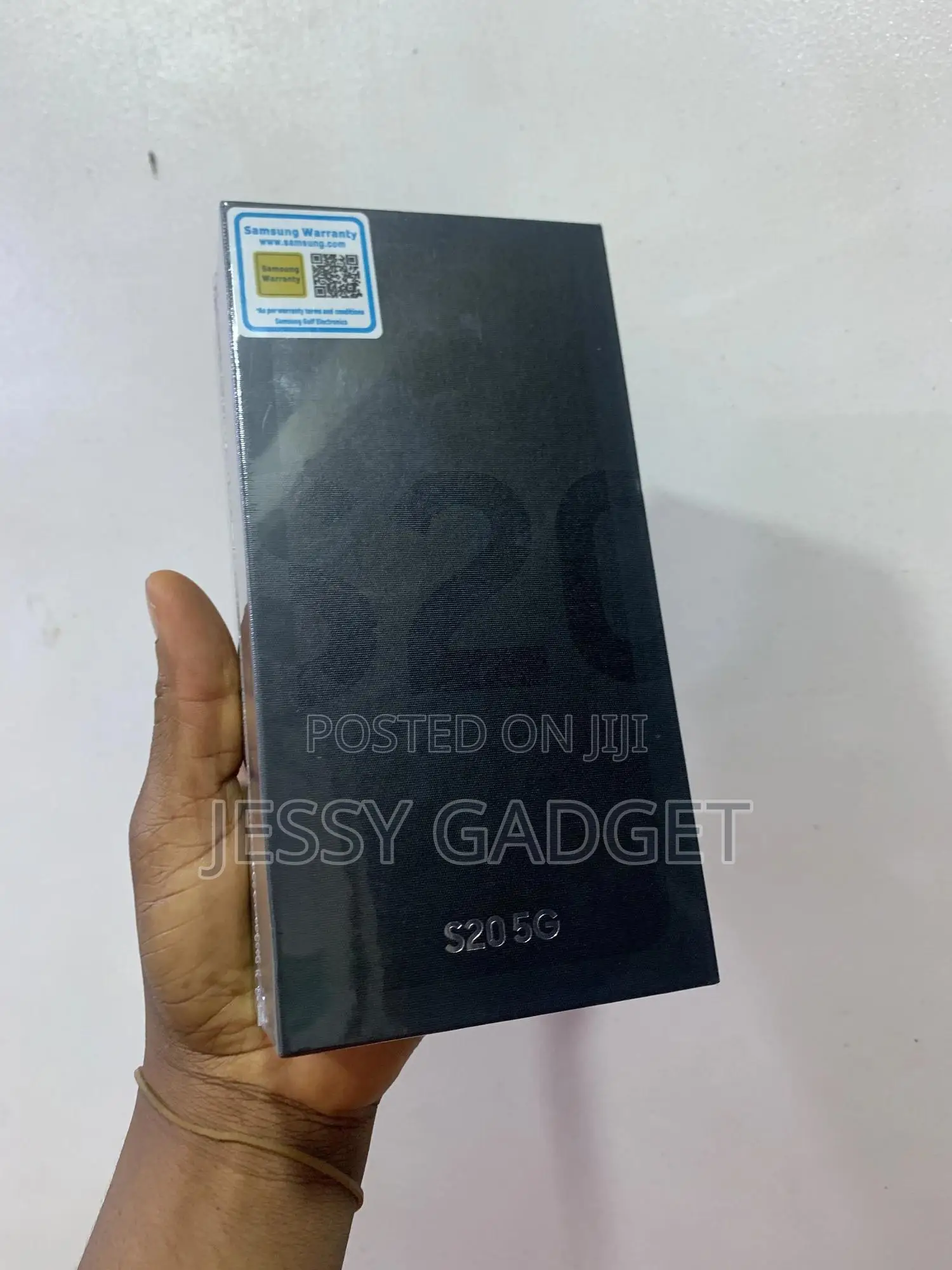 New Samsung Galaxy S20 128 GB