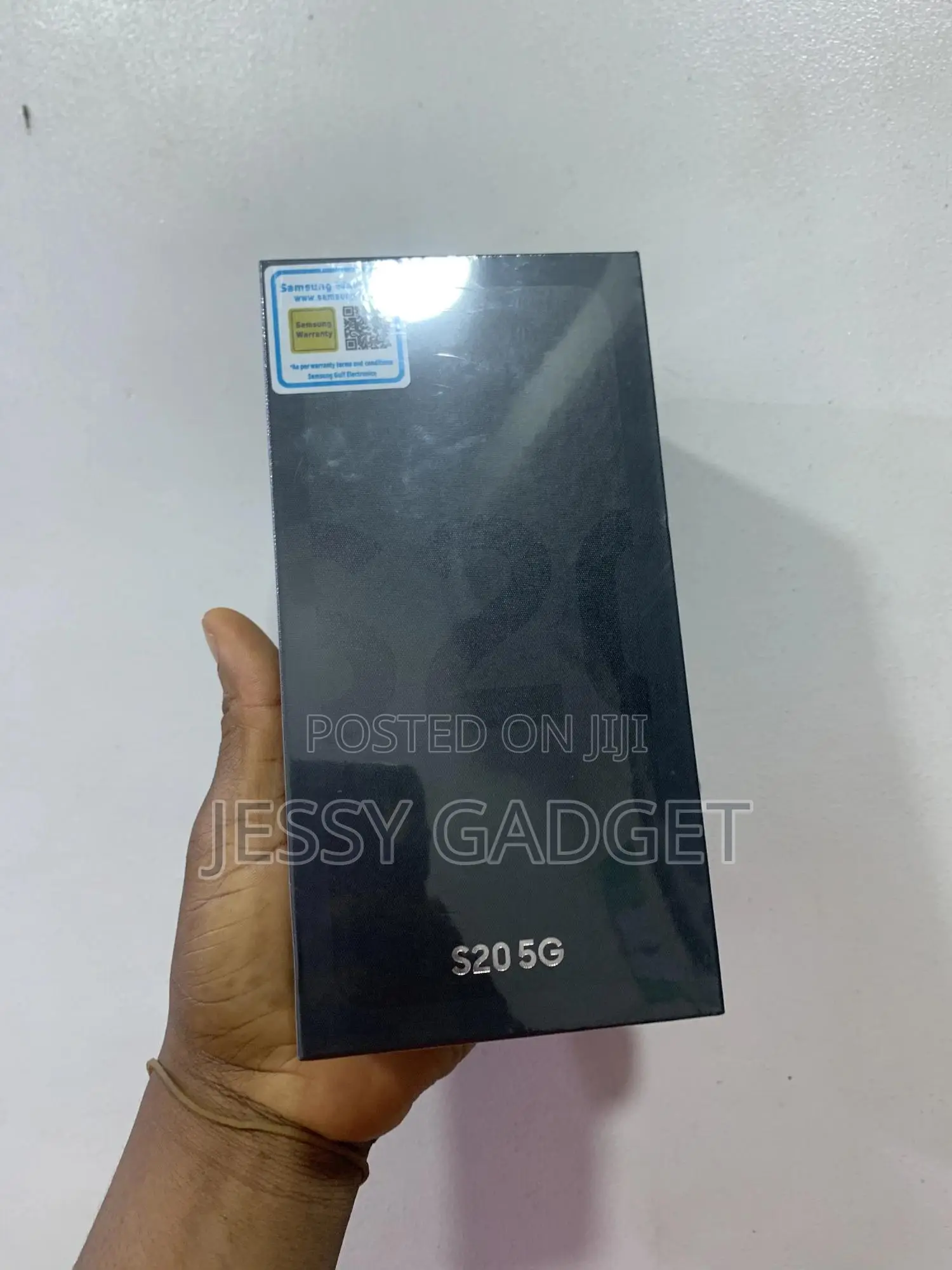 New Samsung Galaxy S20 128 GB