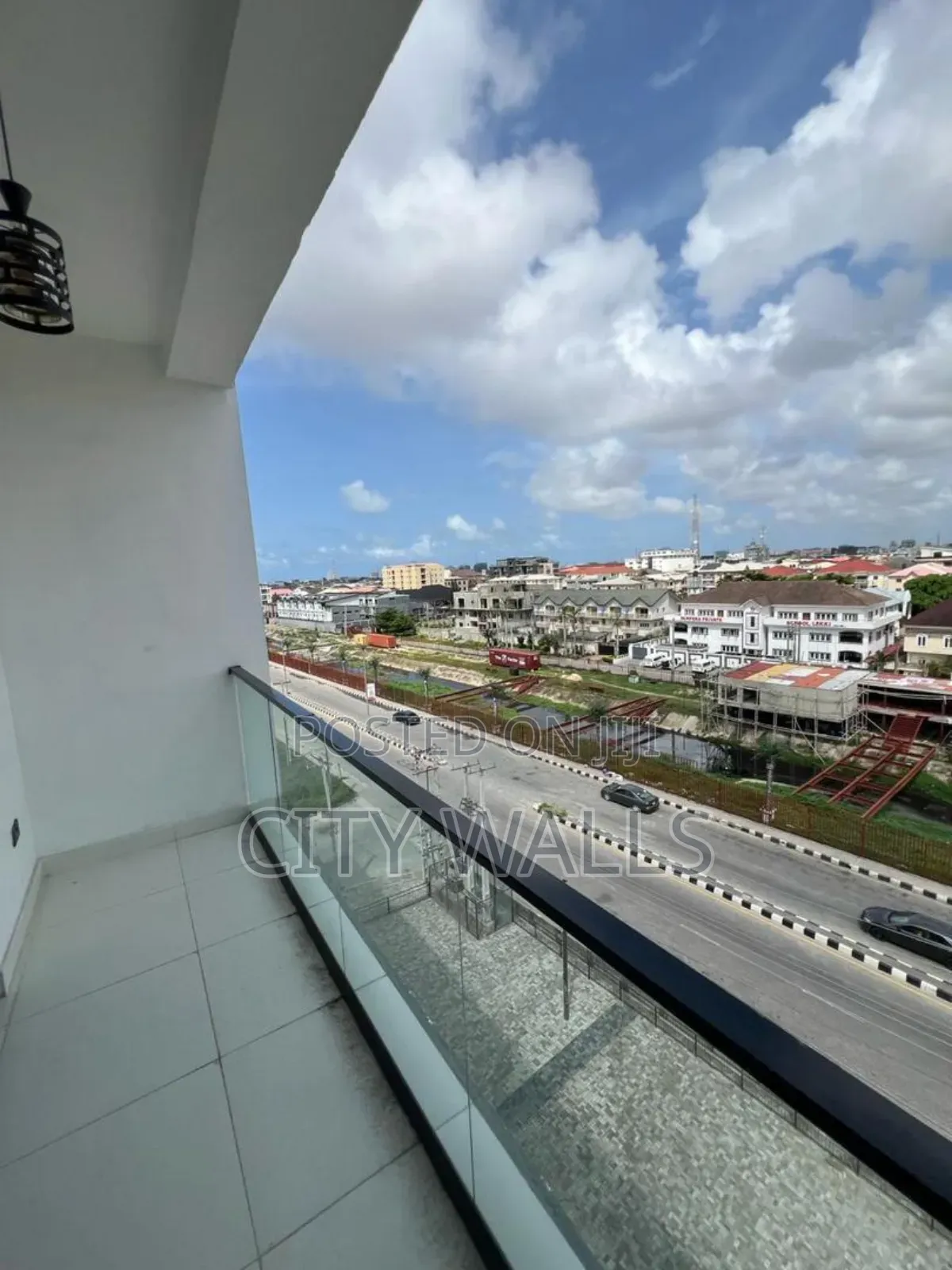 3bdrm Maisonette in Lekki Phase 1 for rent