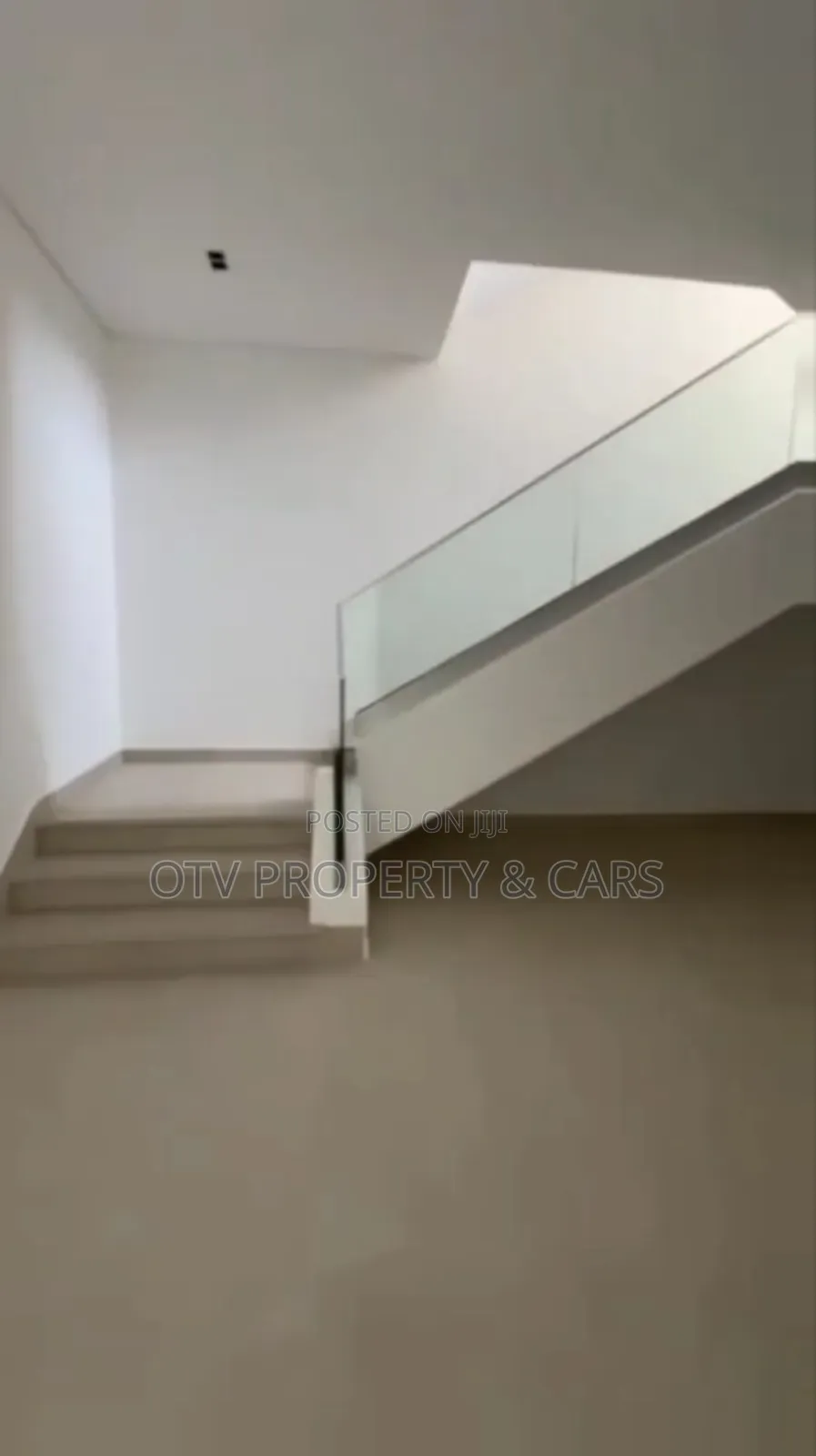 Furnished 6bdrm Mansion in Banana Island for sale