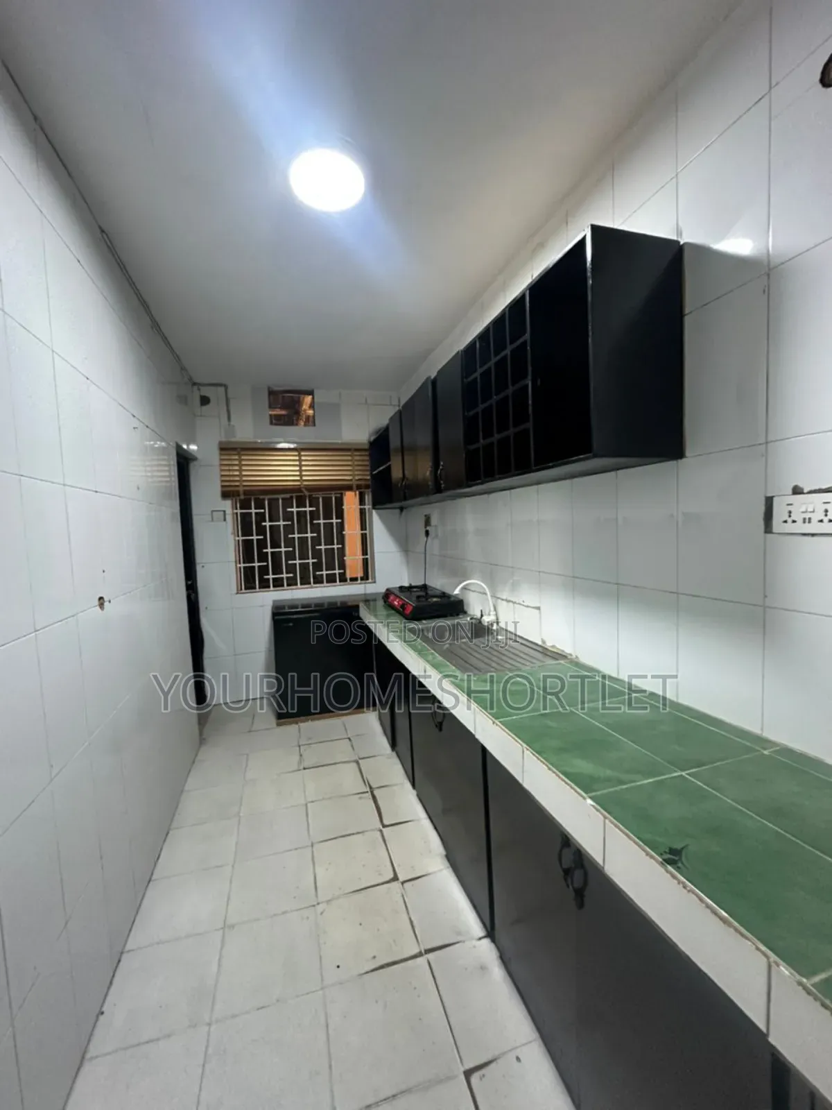 12 Bedroom Apartment With Lounge for Daily and Weekly Booking