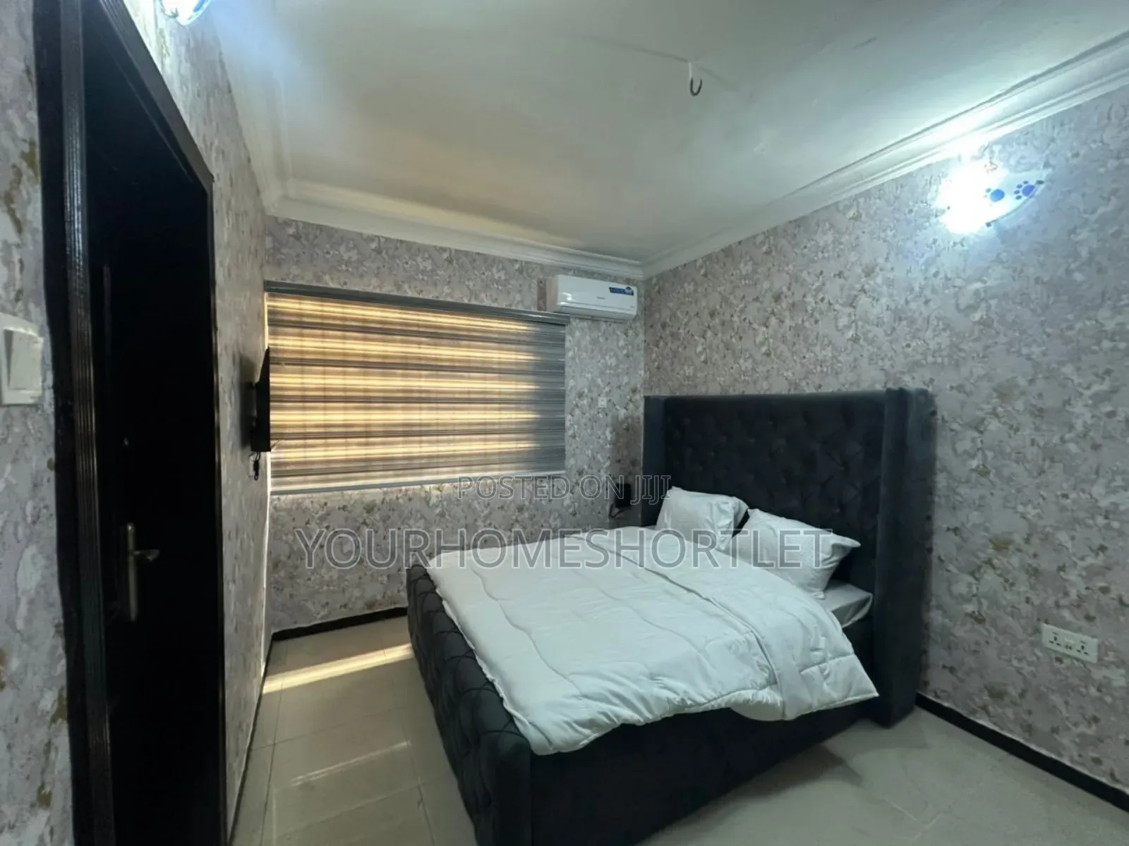 12 Bedroom Apartment With Lounge for Daily and Weekly Booking