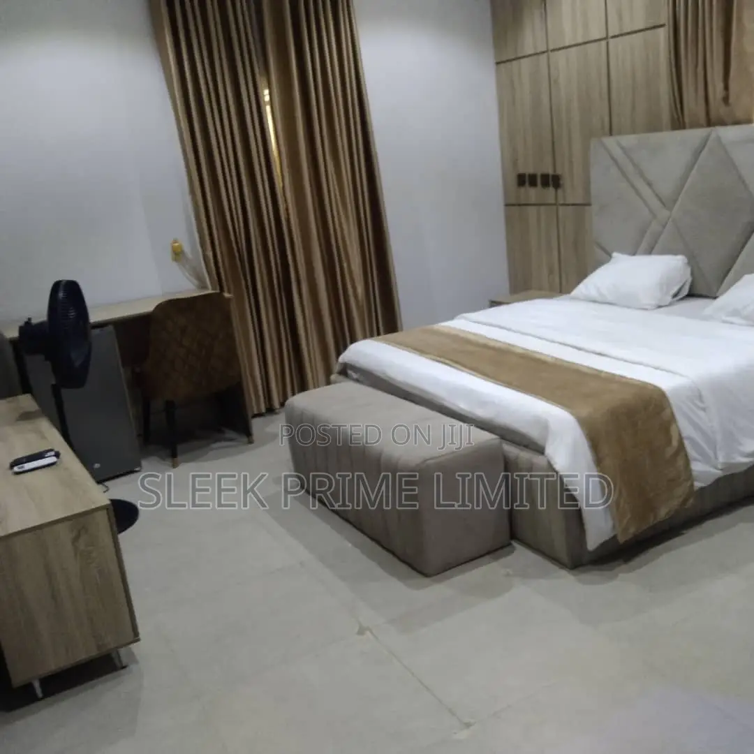 Furnished 16bdrm Villa in Apo Resettlement for sale