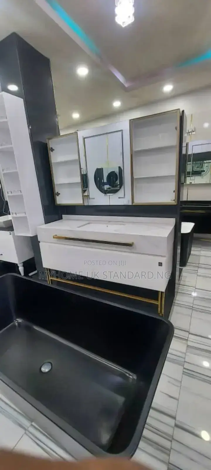 Royal Turkish Double Cabinet With Mirror