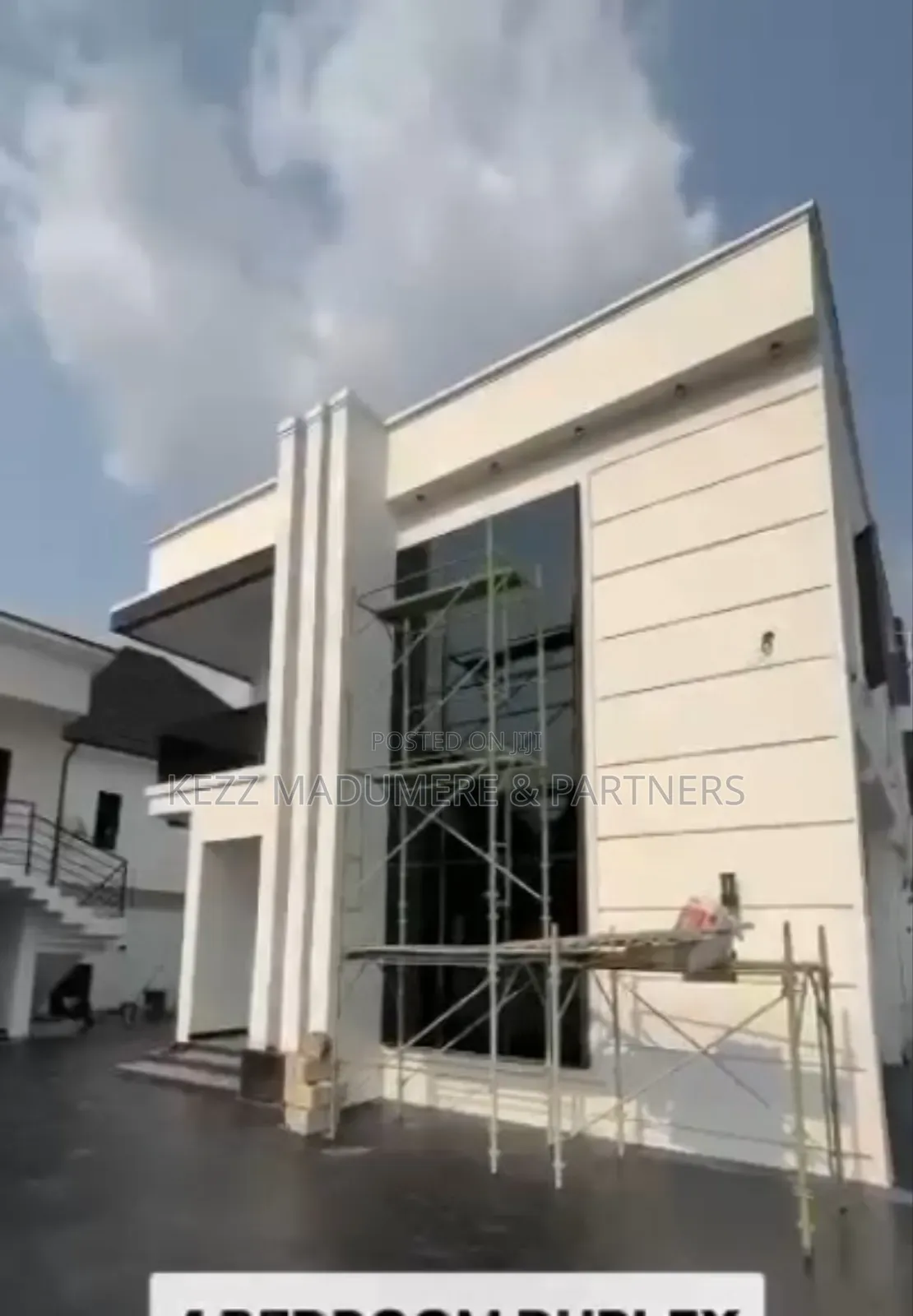 4bdrm Duplex in Off Dr Peter Odili for sale