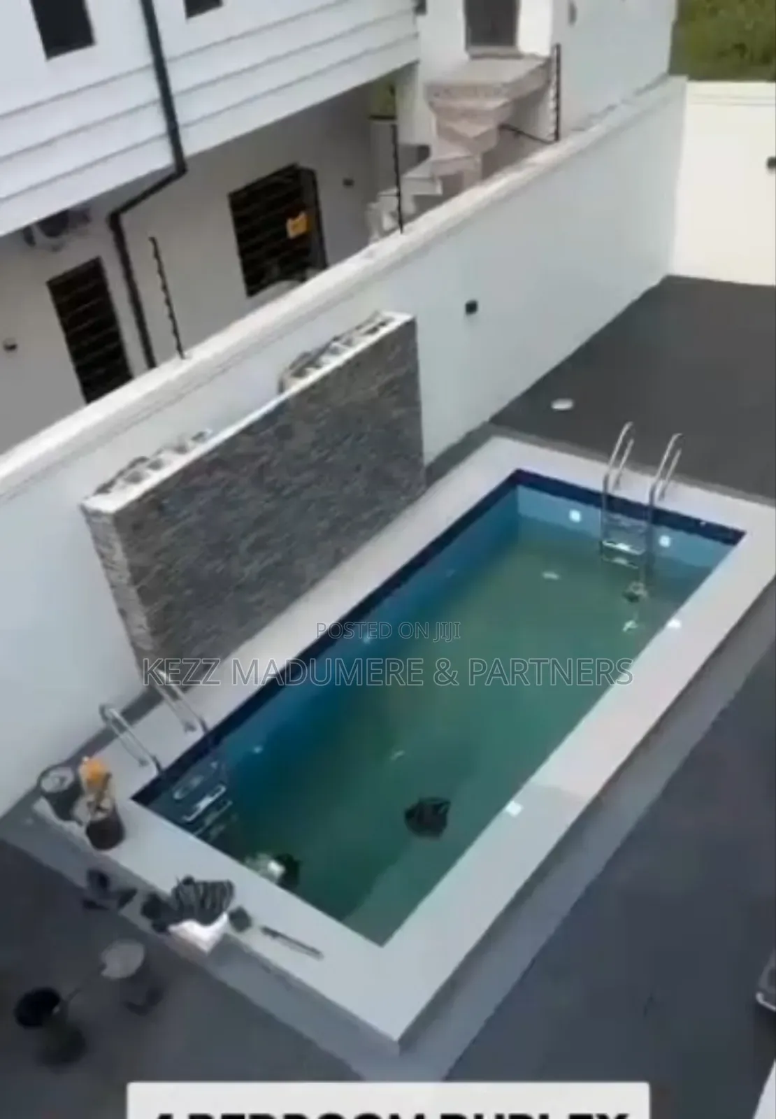 4bdrm Duplex in Off Dr Peter Odili for sale