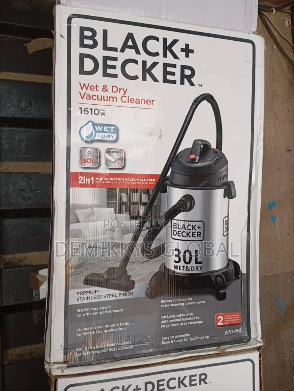 Black and Decker Vaccum Cleaner 30l