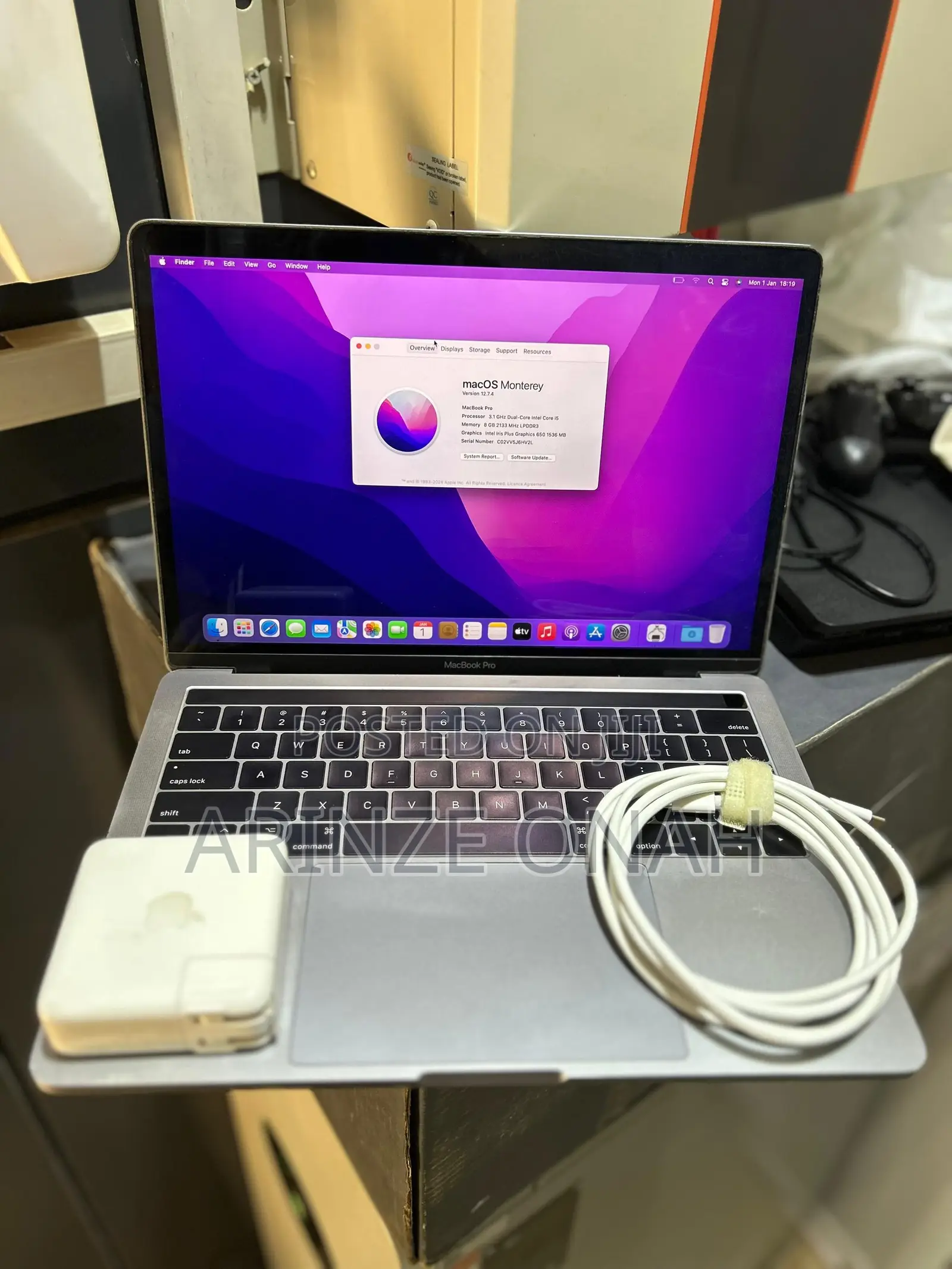 Laptop Apple MacBook Pro 2017 8GB Intel Core I5 SSD 256GB