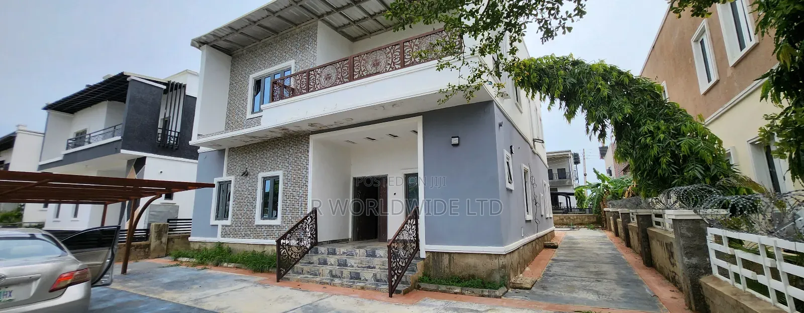 4bdrm Duplex in Lugbe District for sale