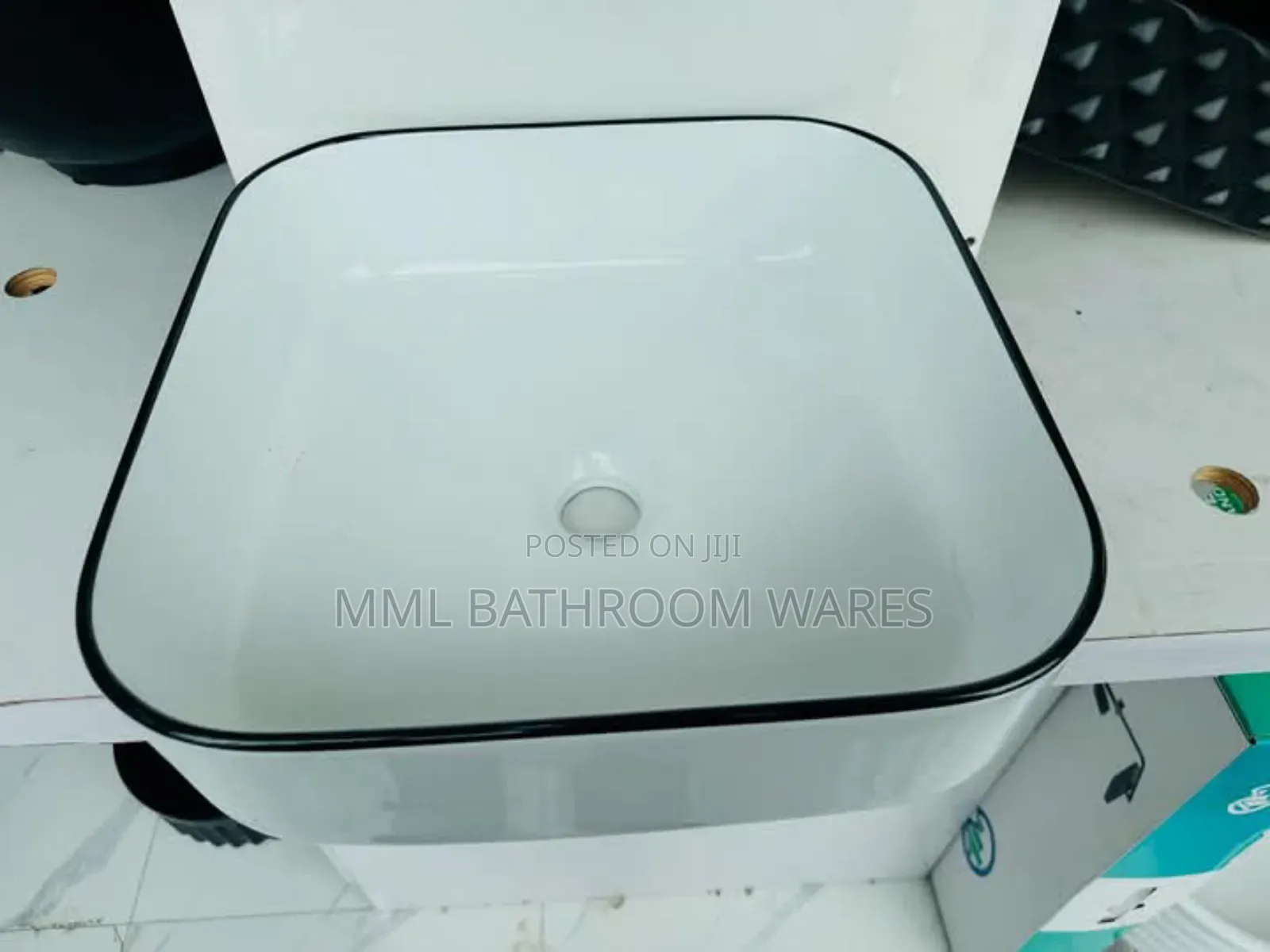 Modern Minimalist Countertop Basin