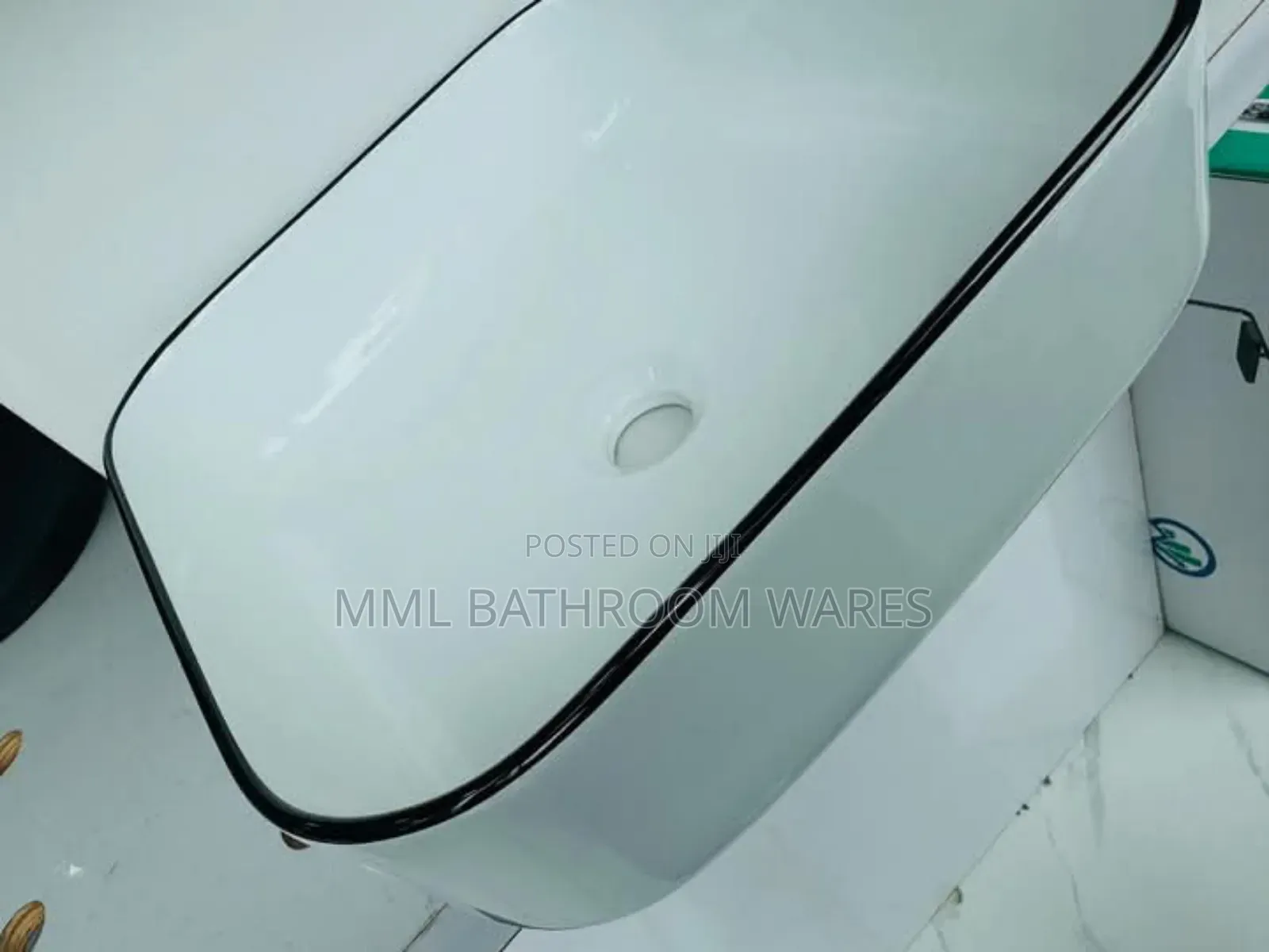 Modern Minimalist Countertop Basin