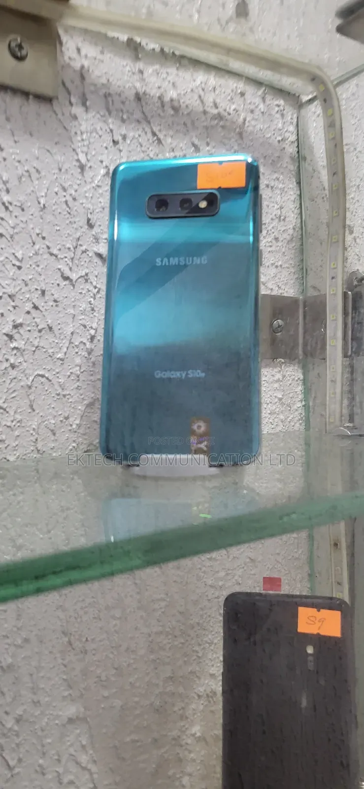 Samsung Galaxy S10e 128 GB Blue
