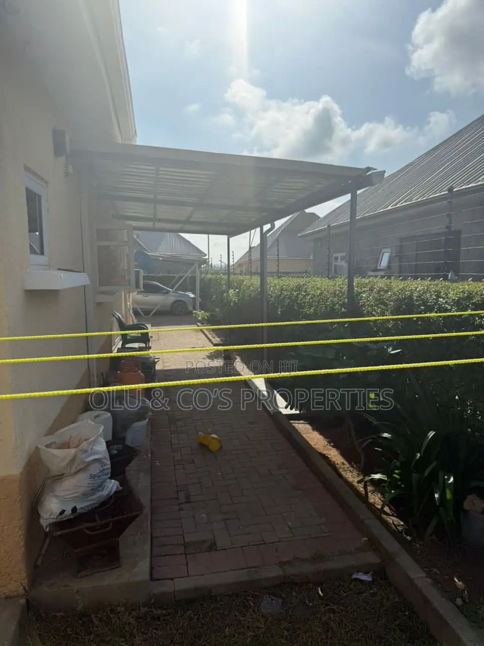 3bdrm Bungalow in Von Garden City, Lugbe District for sale