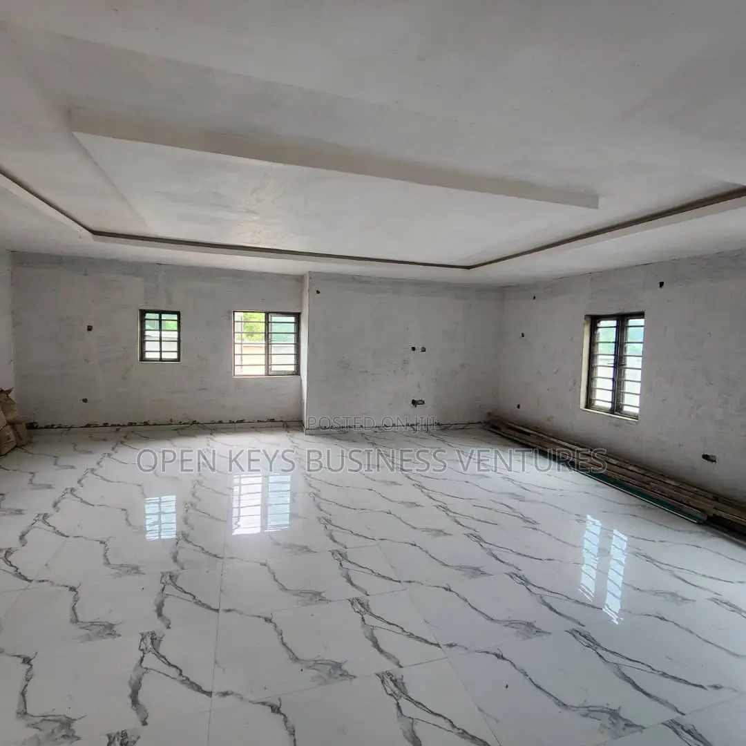 Furnished 3bdrm Bungalow in Mogana, Akala Express for sale