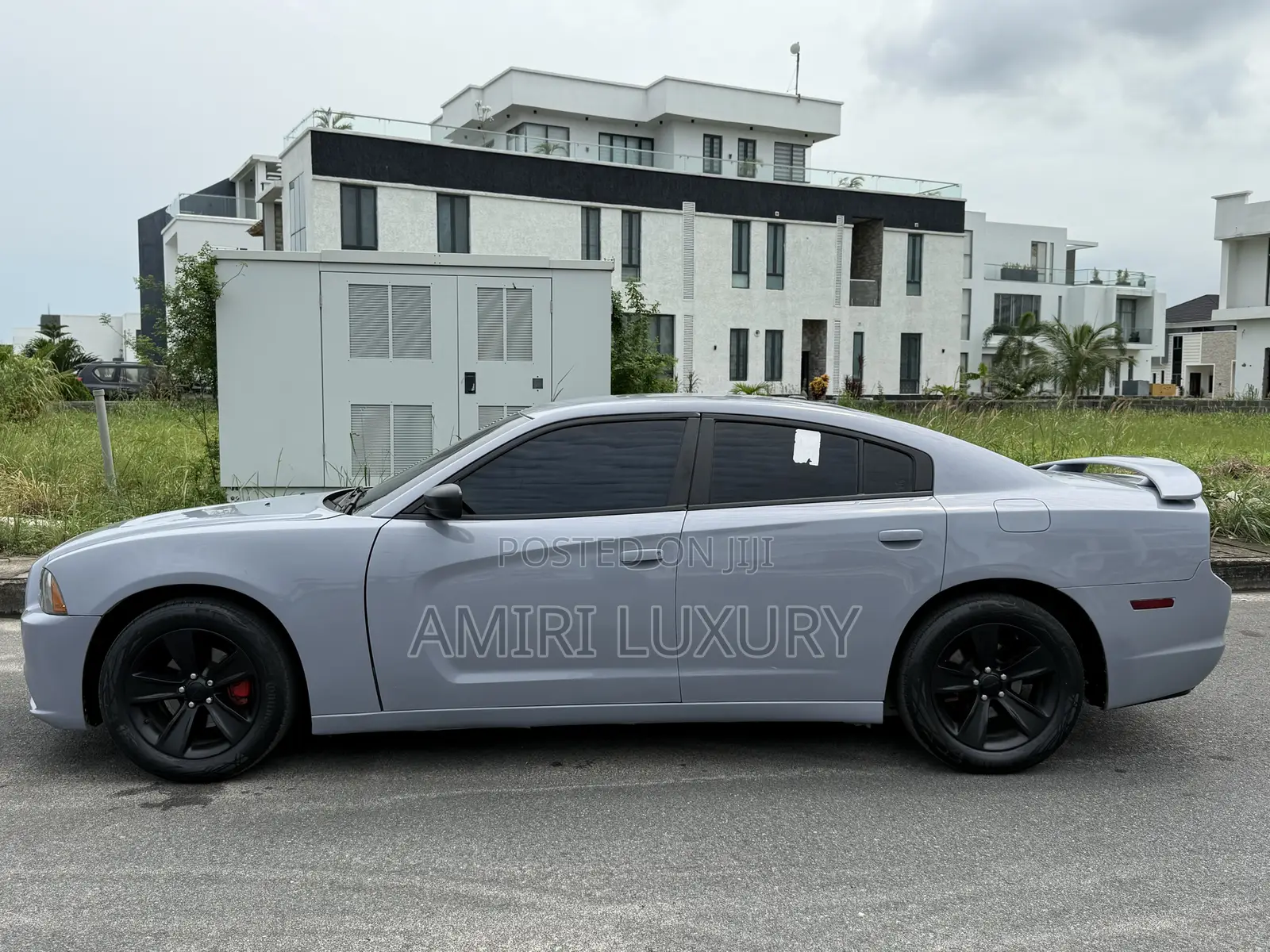 Dodge Charger SXT 4dr Sedan (3.6L 6cyl 8A) 2014 Gray