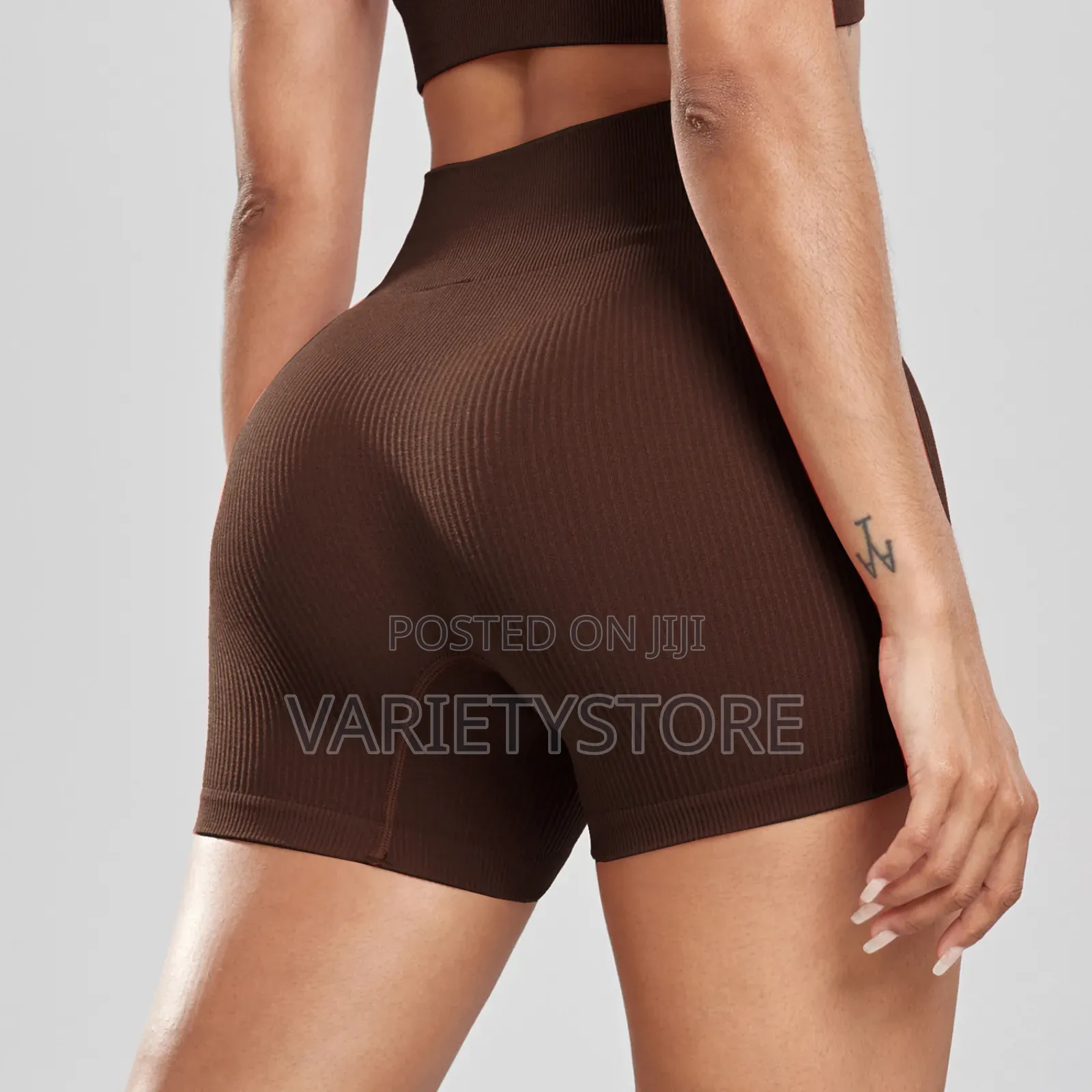 Seamless Threaded High Waisted Hip Lifting Fitness Shorts
