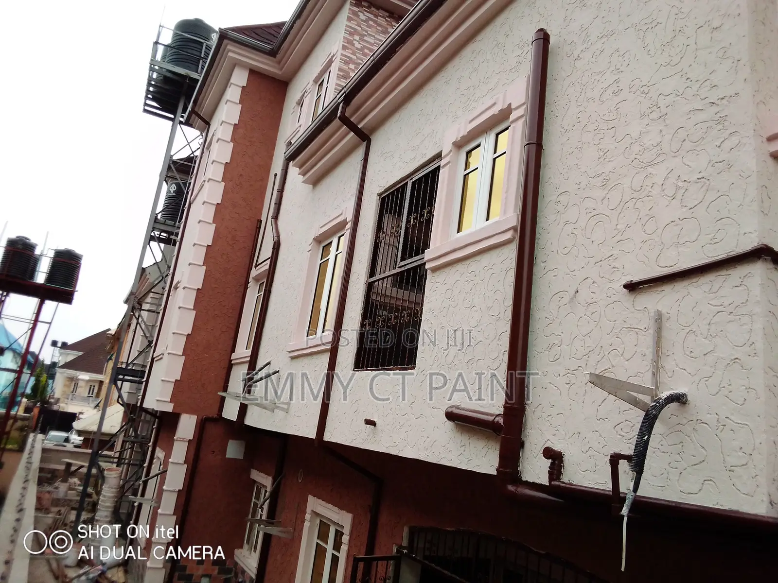 Gravitex Paint