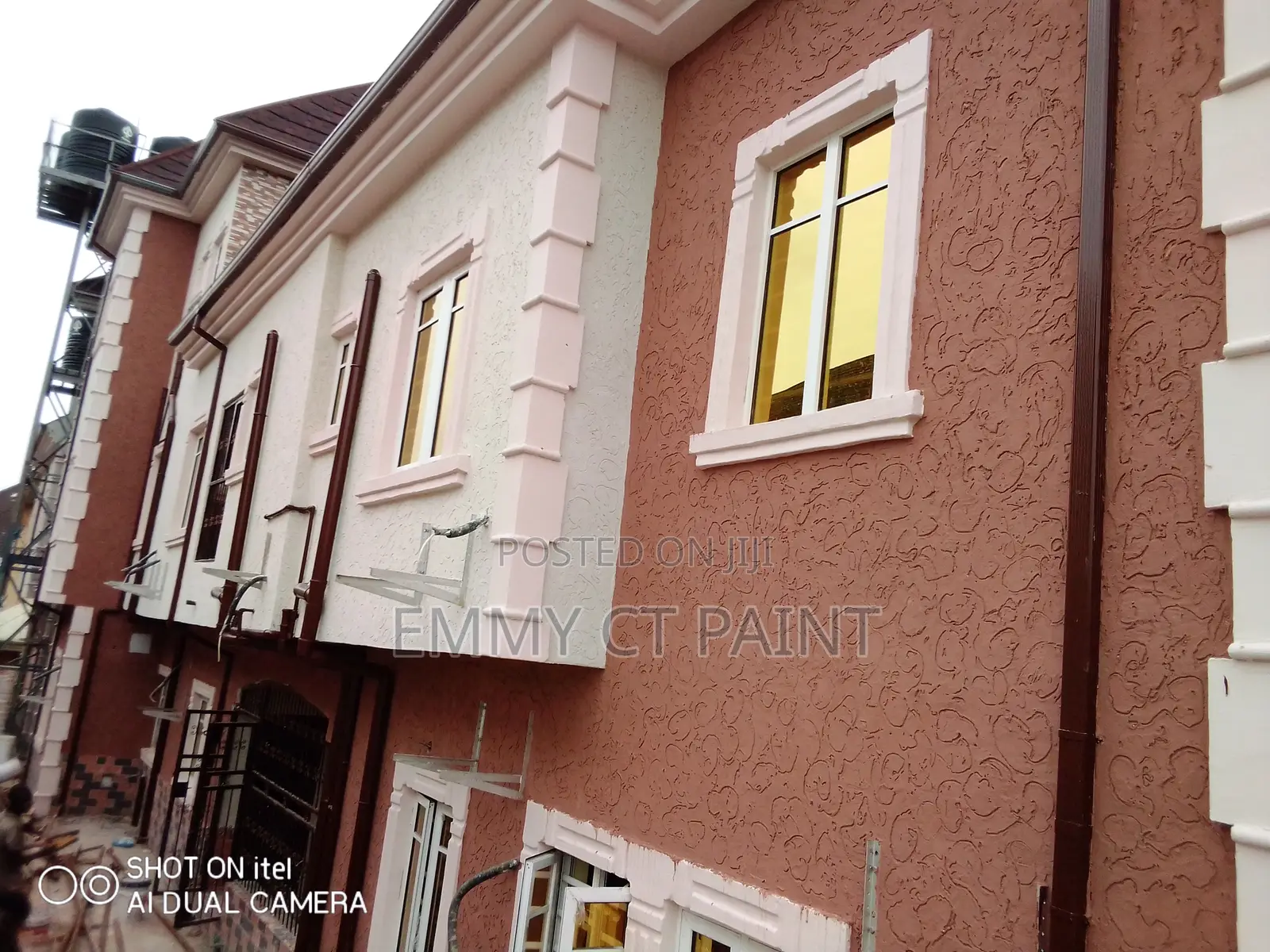 Gravitex Paint