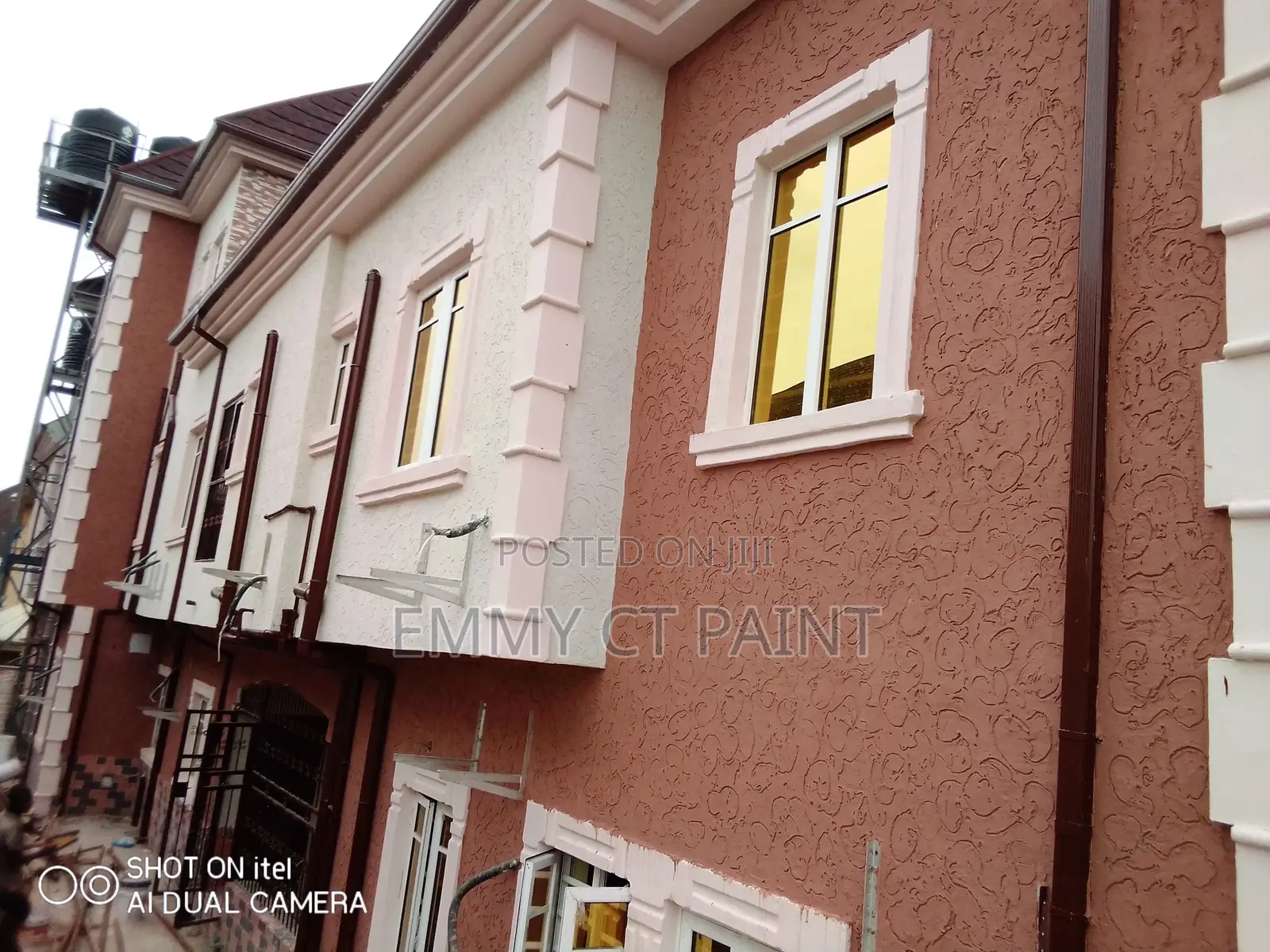 Gravitex Paint