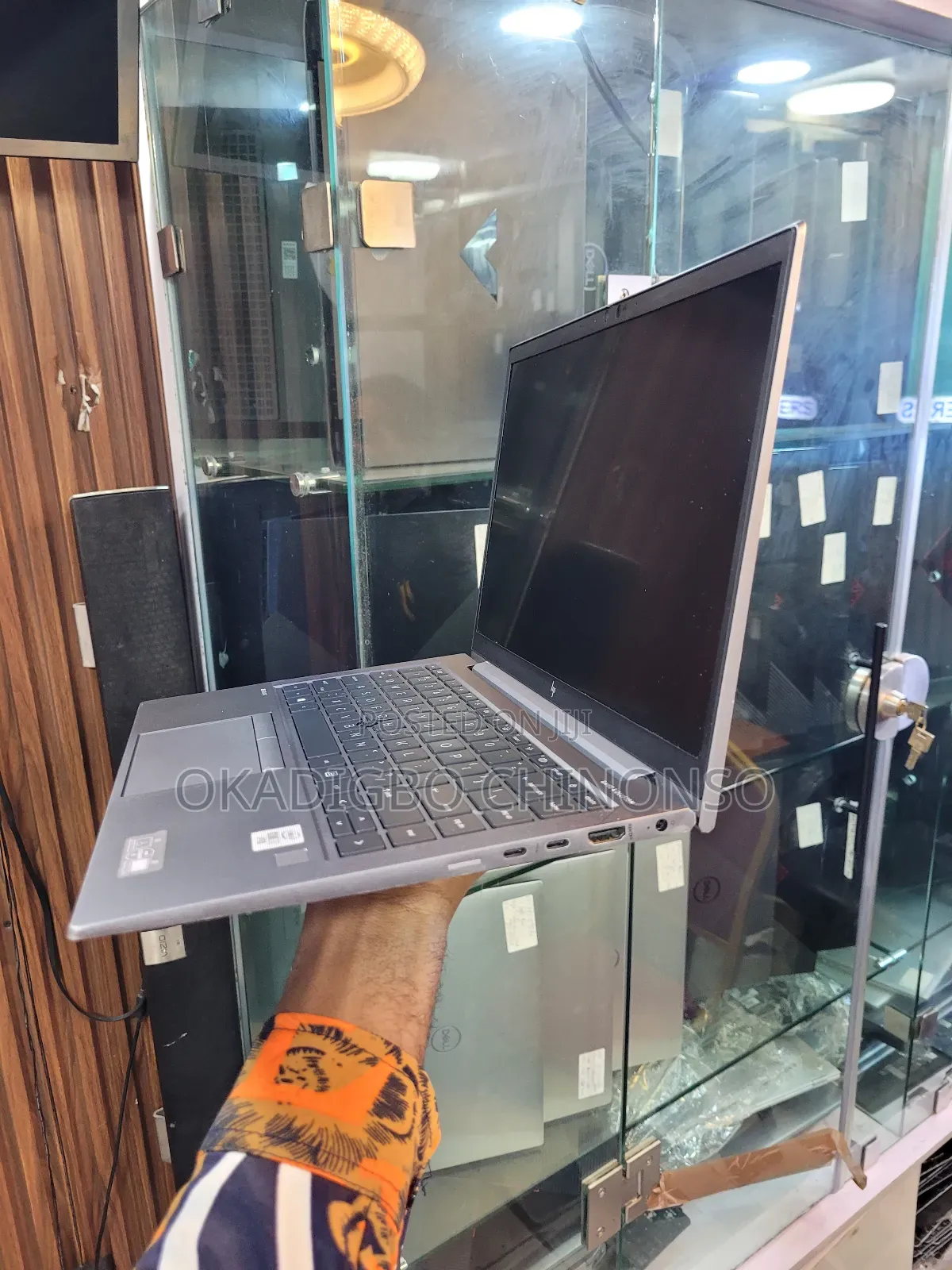 Laptop HP ZBook Firefly 14 G7 32GB Intel Core i7 SSD 512GB