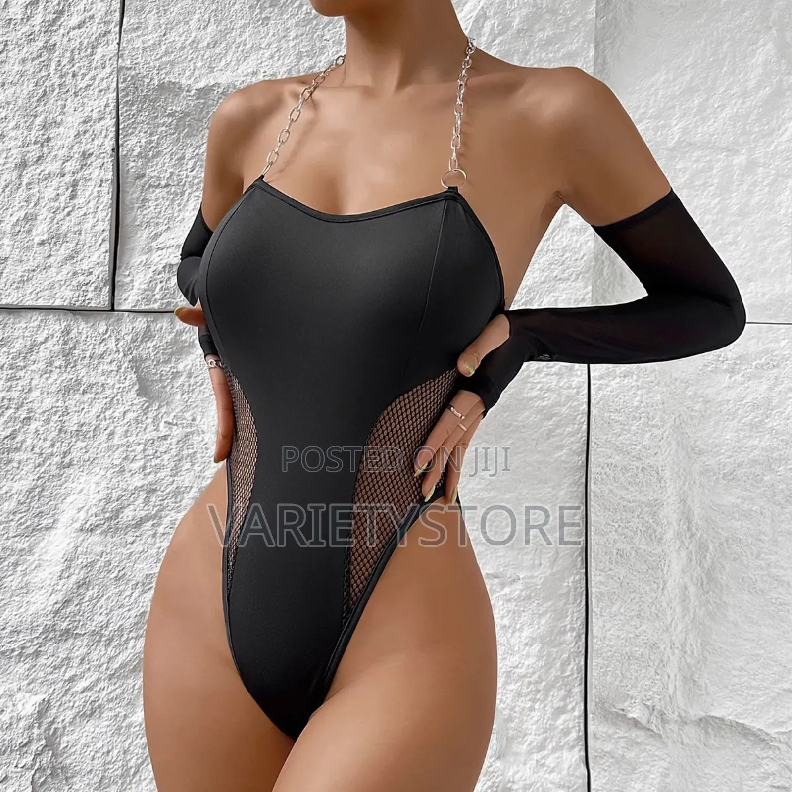 Wornen Sexy Backless Lingerie Set Metal Chain Halter Neck