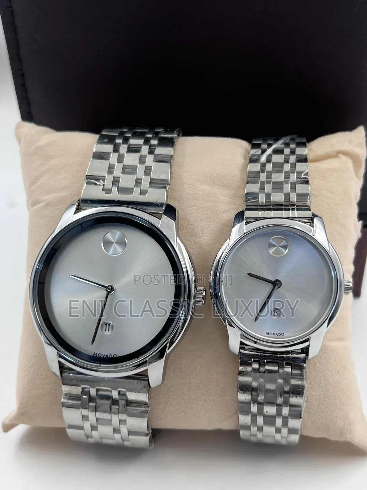 Pure Quality Luxury Men's & Women Wristwatches Versace